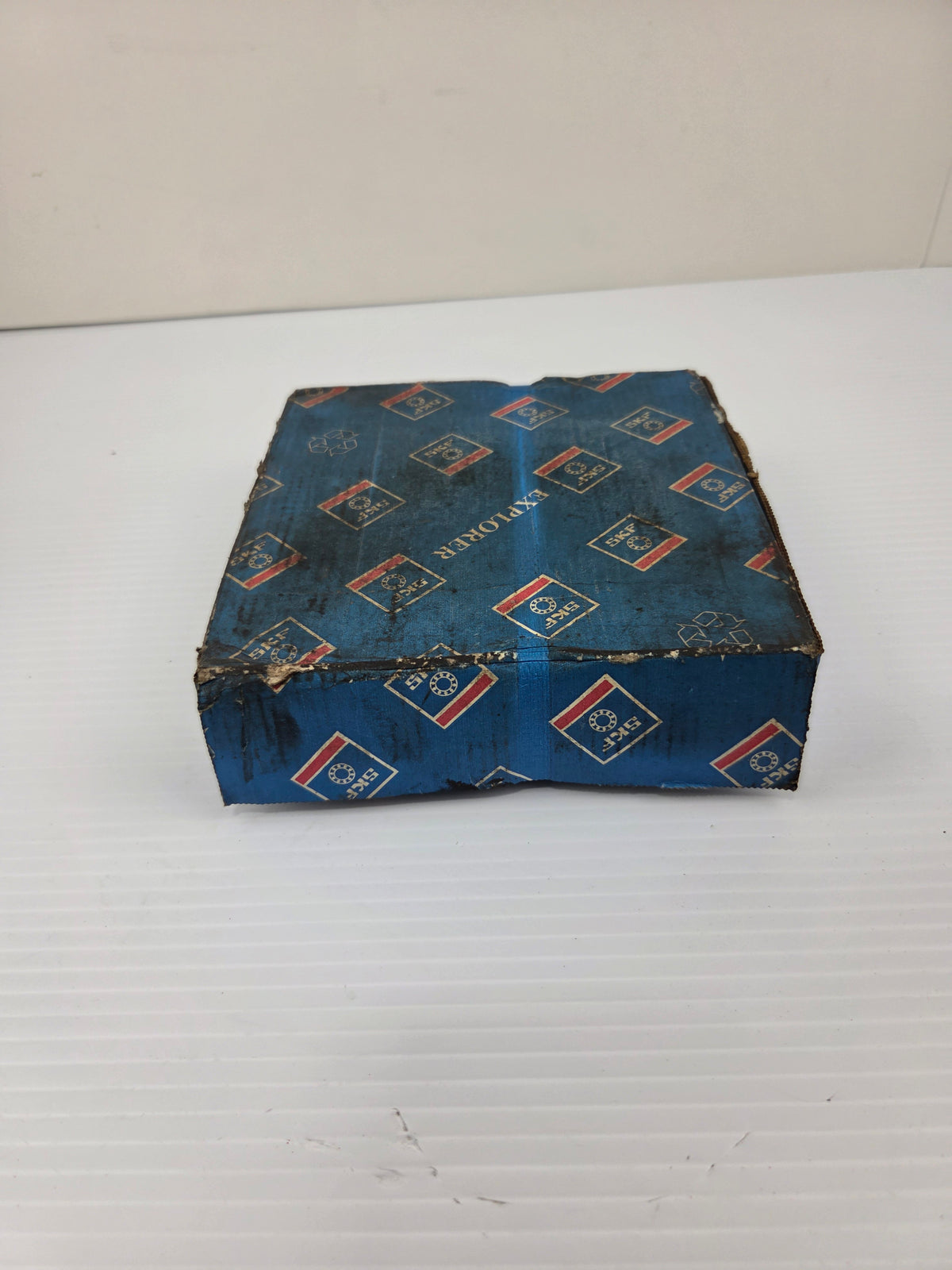 SKF Explorer 22218 CC/C3W33 Spherical Roller Bearing 22218CCC3W33