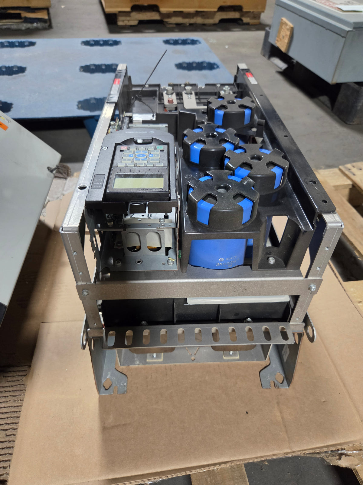 Allen Bradley PowerFlex 753 Drive 20F1AND186AA0NNNNN 3PH Ser A - Needs Repair
