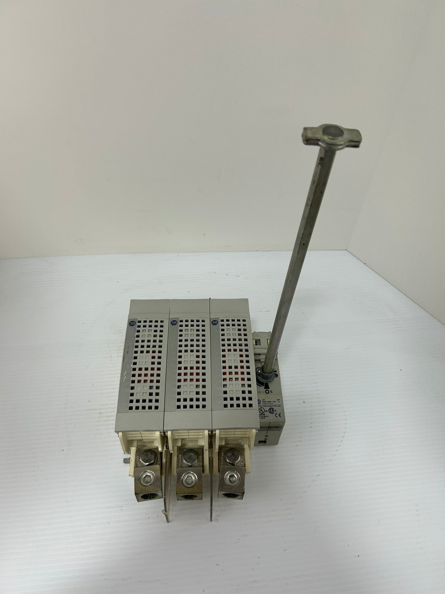 Allen Bradley 194R-J200-1753 Switch DIsconnector Fuse Series A