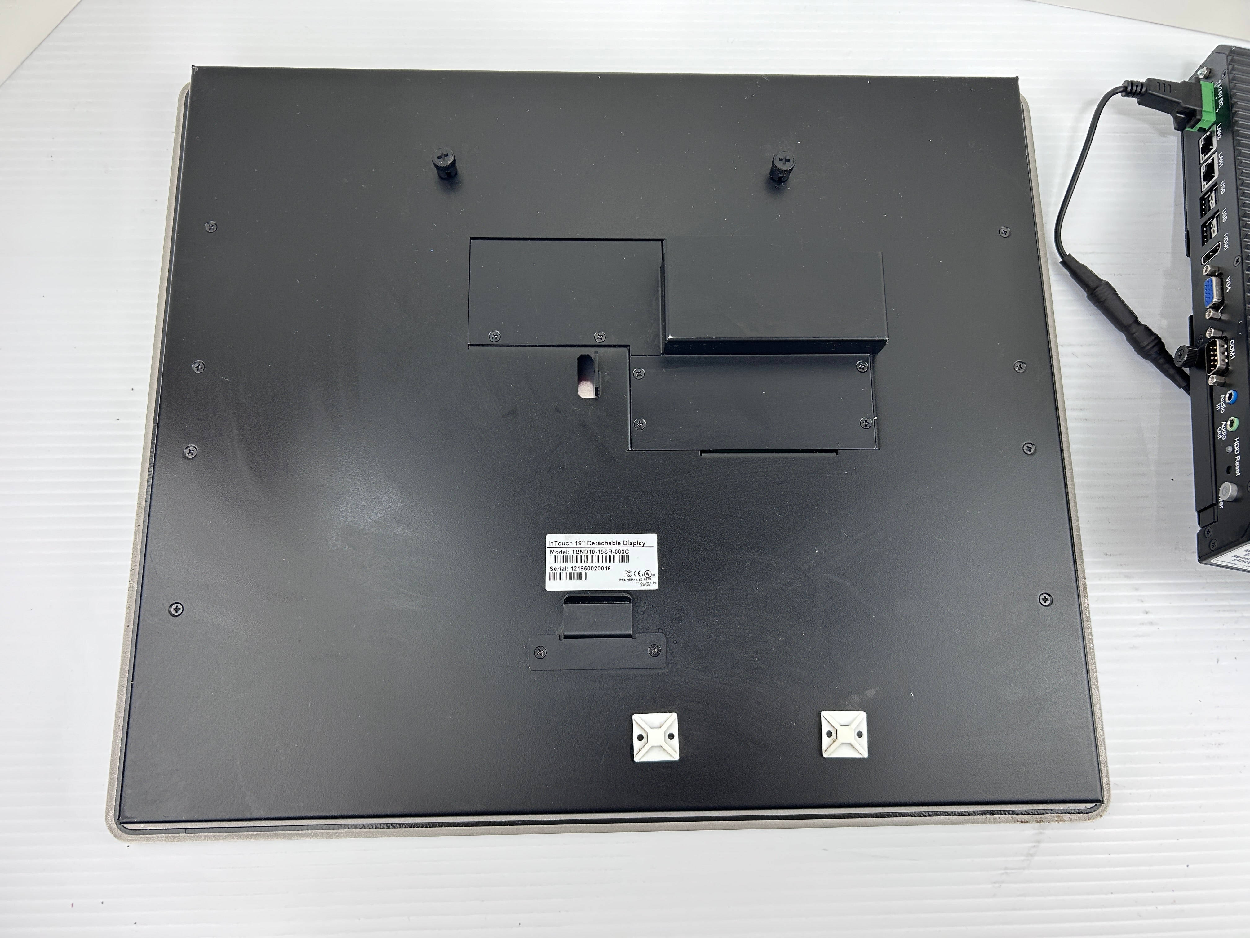 Schneider Electric Wonderware TSND2U-19SR-TN2H InTouch 19" Panel PC Display