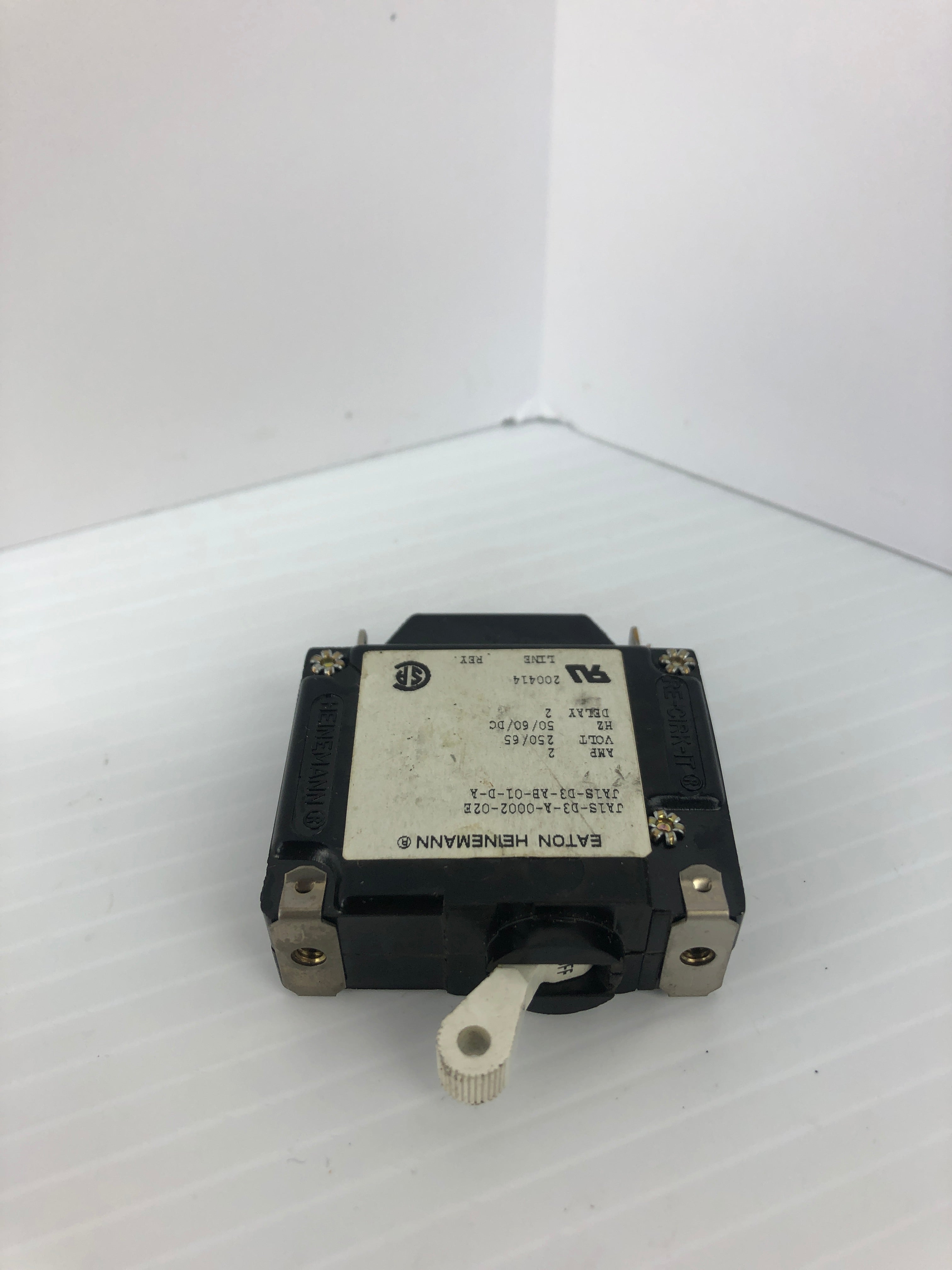 Eaton Heinemann JA1S-D3-A-0002-02E Circuit Breaker JA1S-D3-AB-01-D-A 250/65V 2A