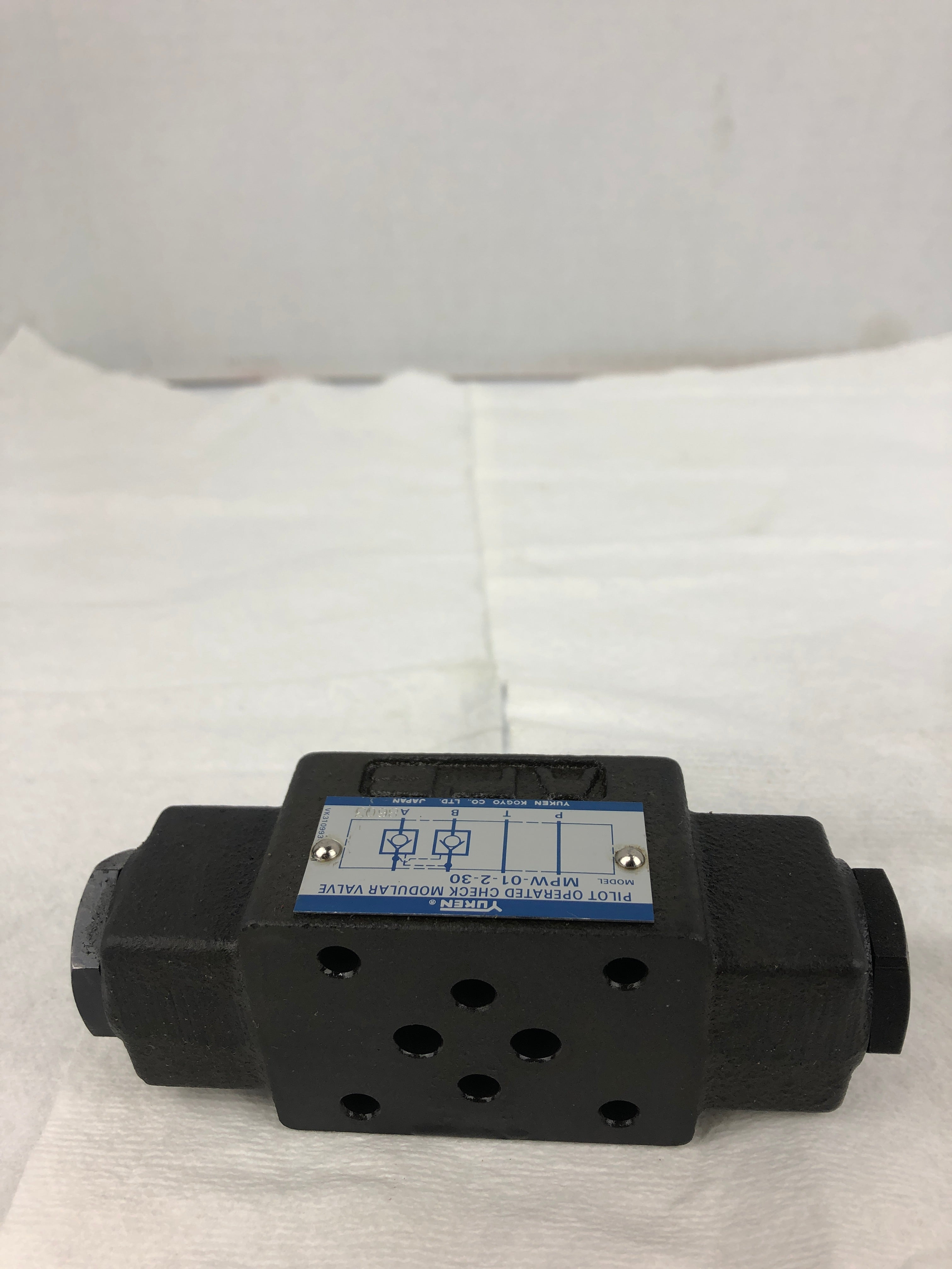 Yuken MPW-01-2-30 Pilot Operated Check Modular Valve