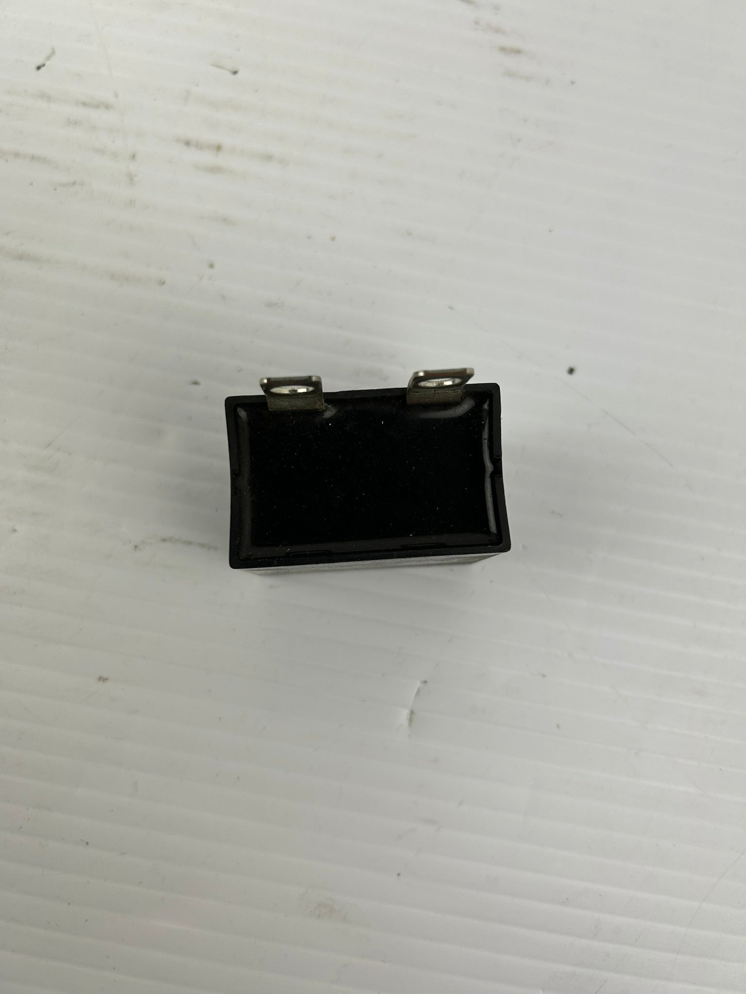 Nichicon EM601030D1LN1HT Capacitor 200V 3UF 600VDC - Lot of 6