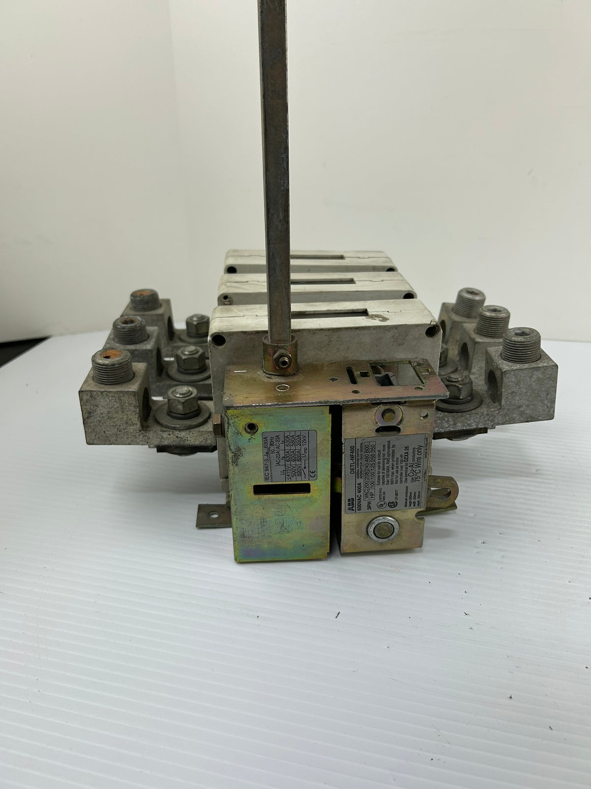 ABB OETL-NF400 600V 400A 3 Phase Industrial Disconnect Switch 3 Pole