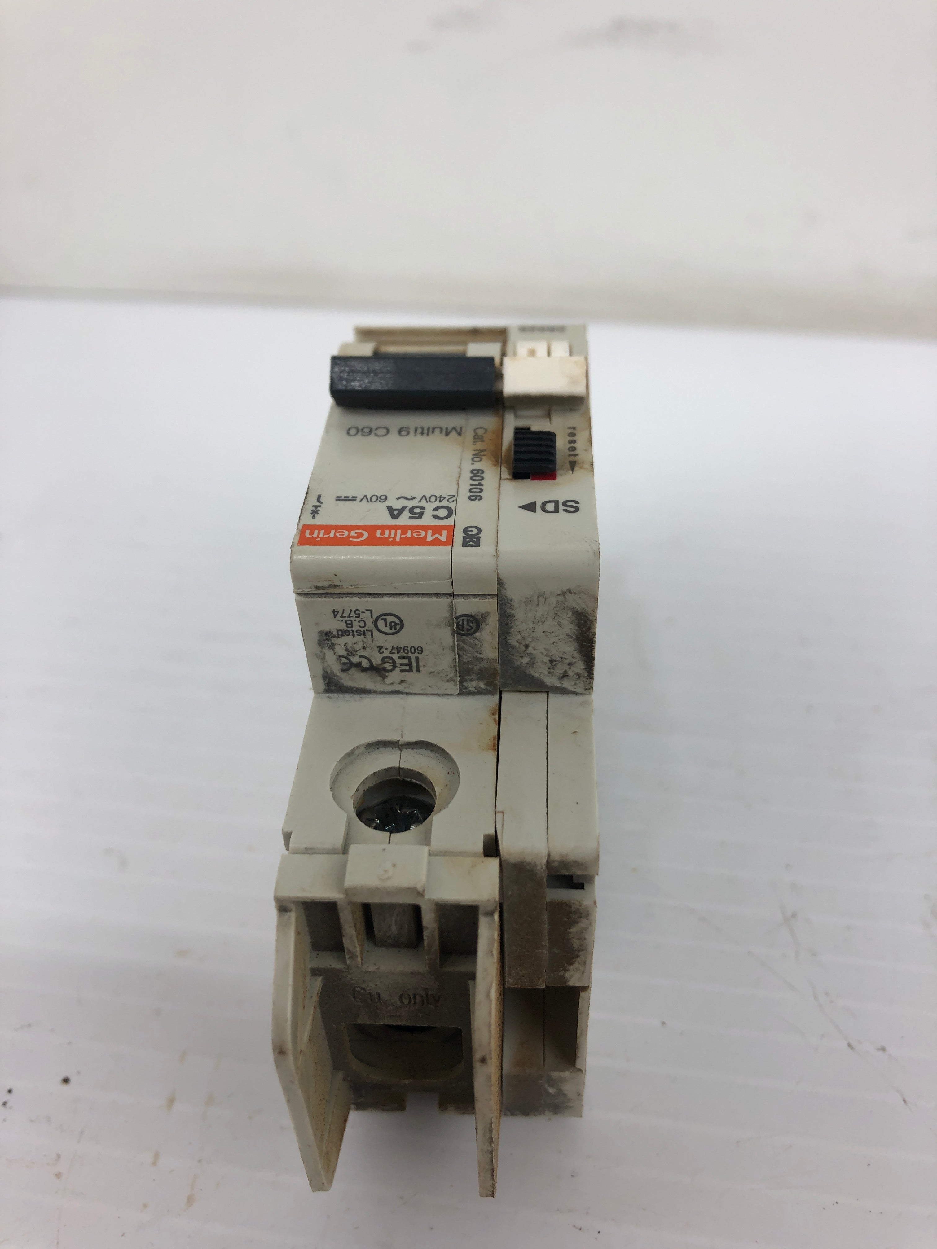 Merlin Gerin C5A 1P Circuit Breaker 240V~60V 60106 Alarm Switch for C60