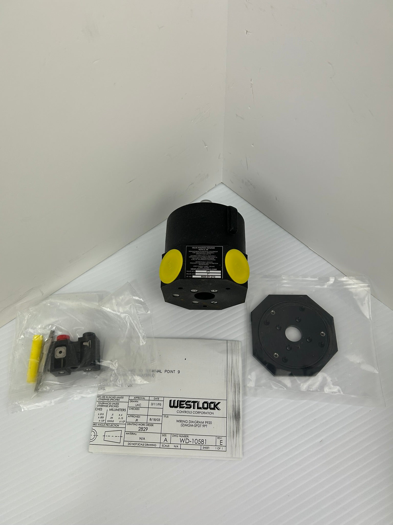 Westlock 9920-BY-Z12 Valve Position Monitor WD-10581 Size A Rev E 1"