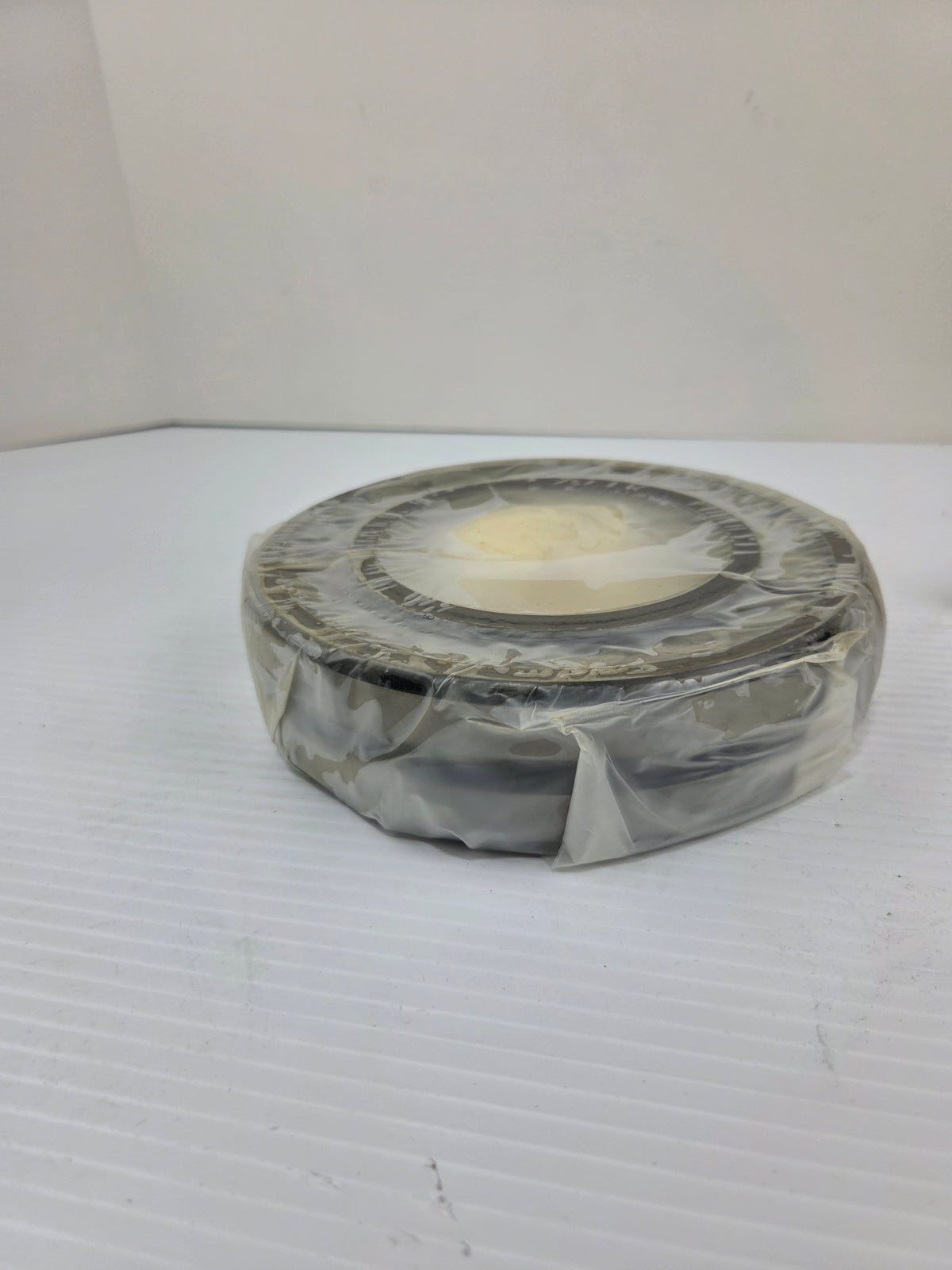 Koyo 22220RRW33C3 Double-Row Spherical Roller Bearing 22220 RRW33 C3
