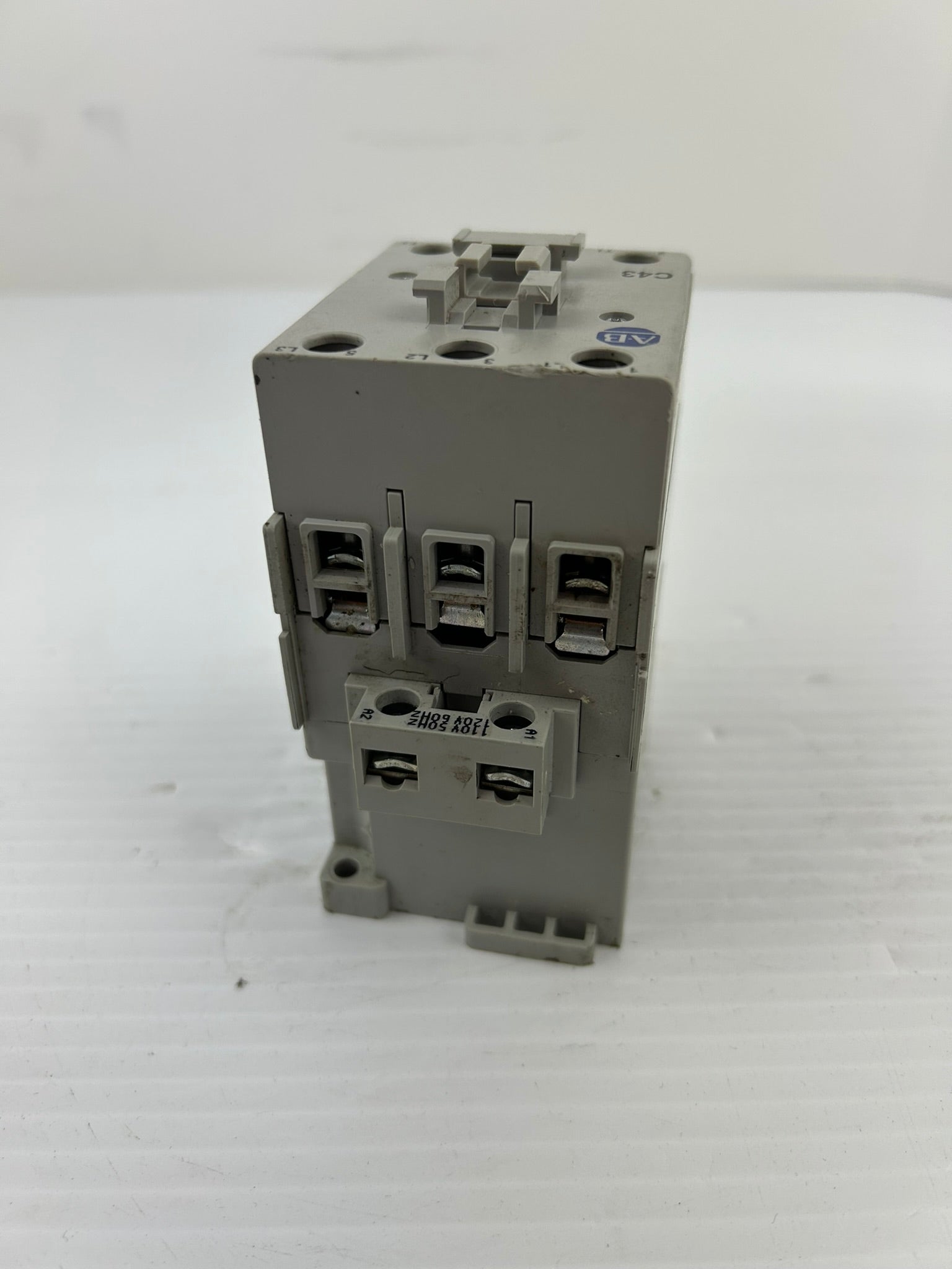 Allen-Bradley 100-C43*00 Contactor Series A