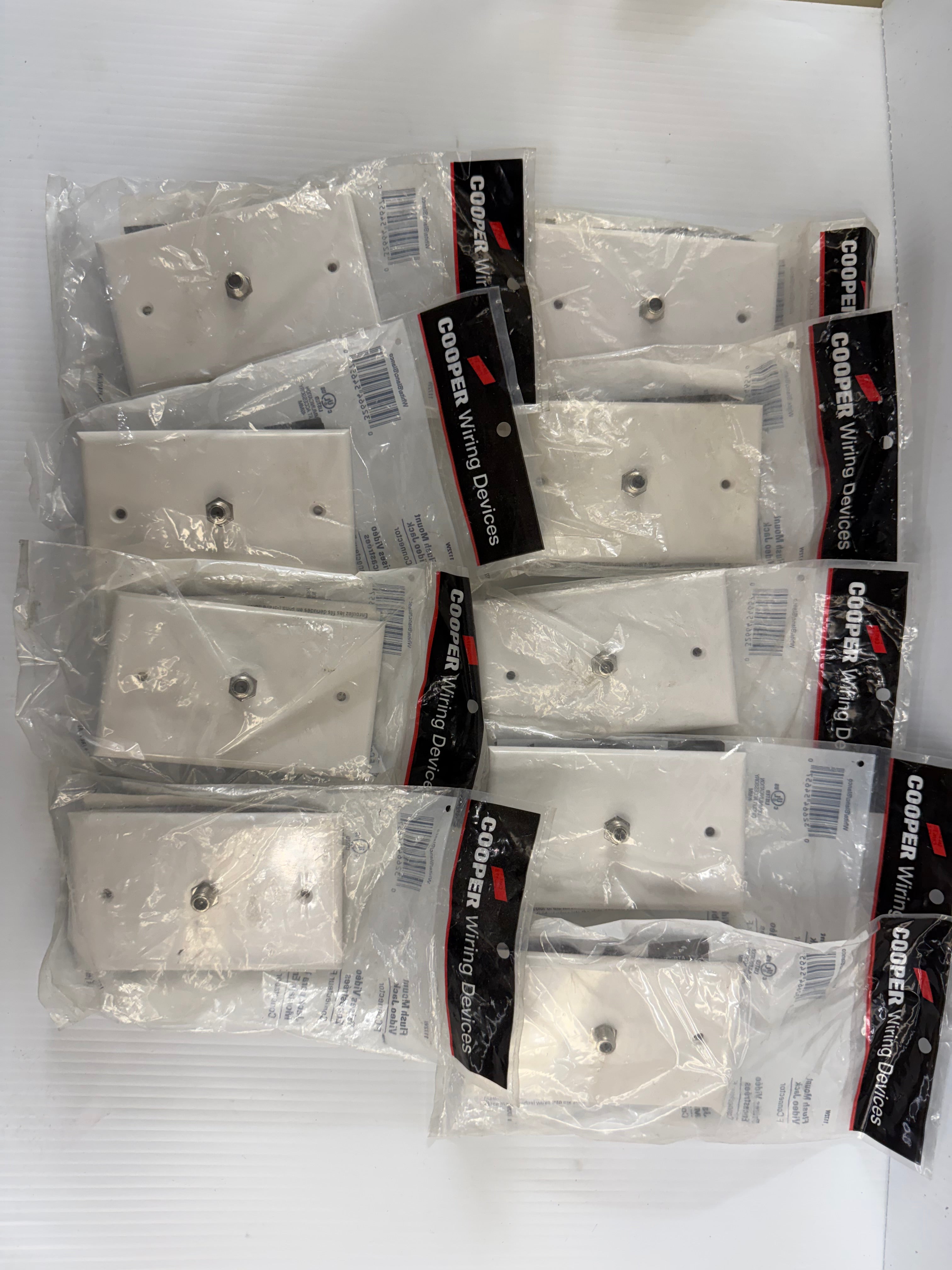 Cooper Wiring Flush Mount Video Jack F Connector Lot of 9 1172W