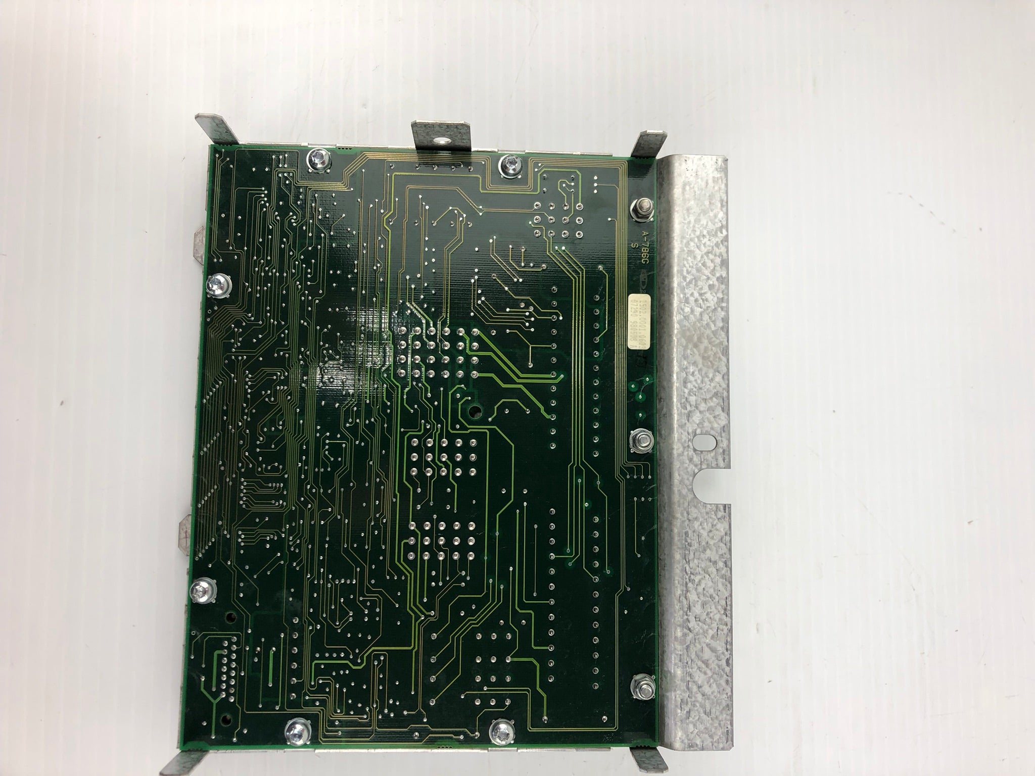 ABB Robotics DSQC331 Circuit Board 3HAB 7215-1/07