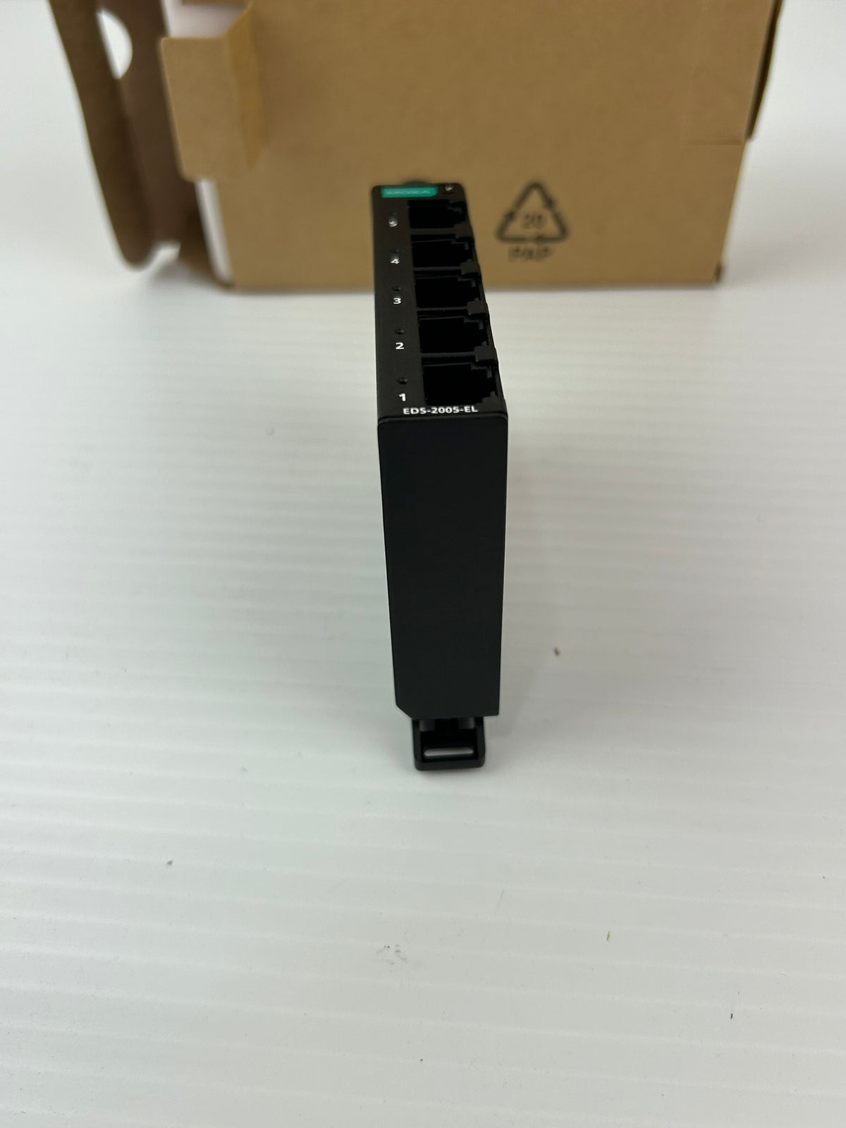 MOXA EDS-2005-EL 5-Port Unmanaged Industrial Ethernet Switch DIN Rail