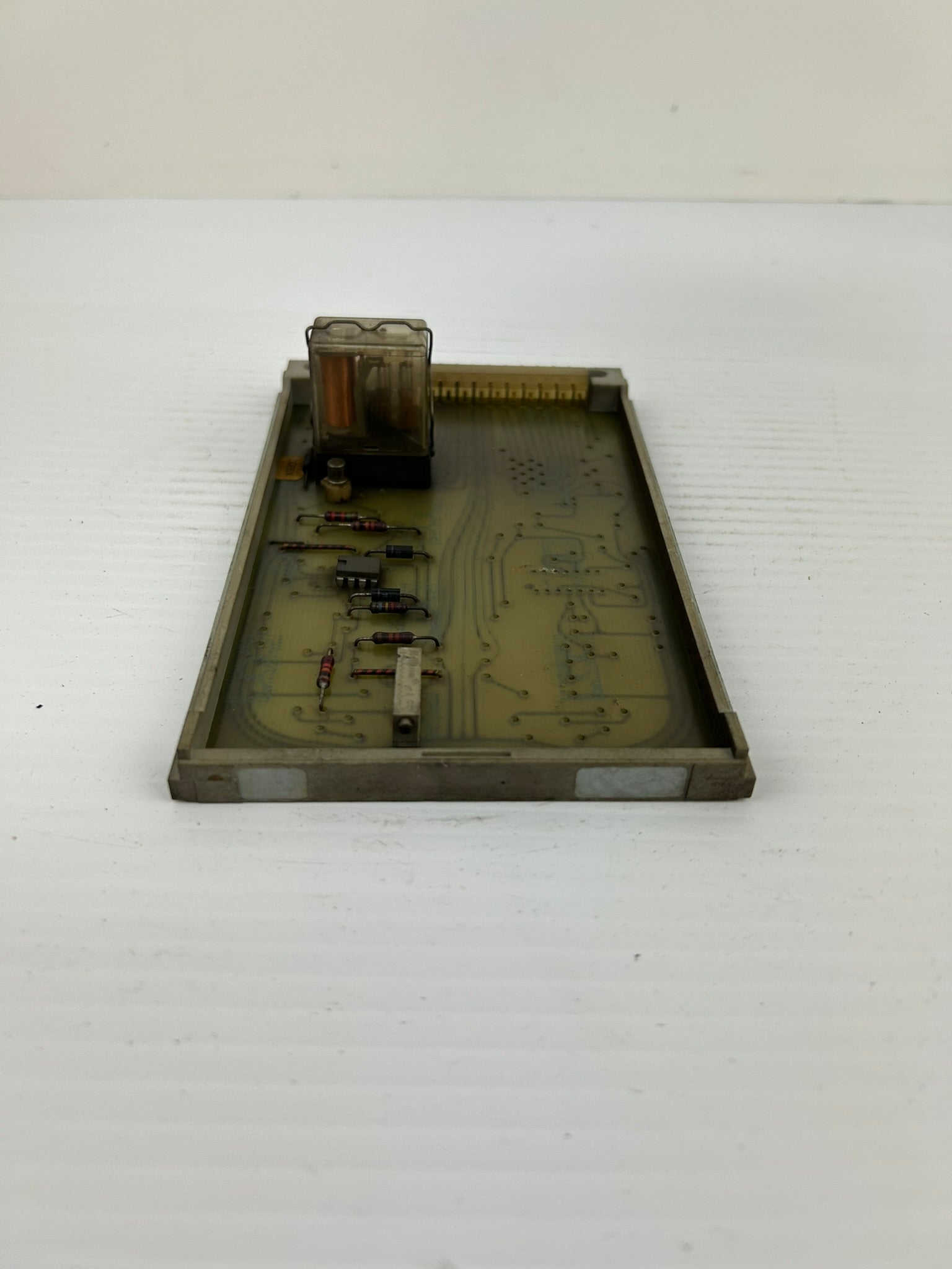Barmag Electronic E126/00 Circuit Board with 1 Relay E126-00