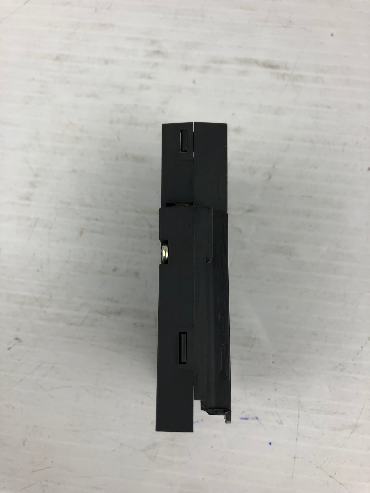 Mitsubishi A9GT-QCNB Bus Extension Connector Box