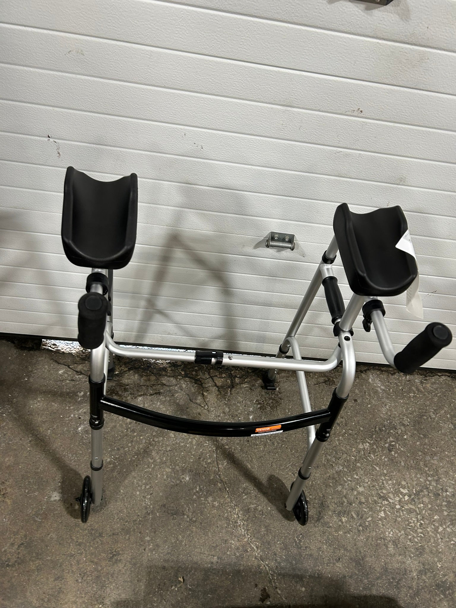 Vevor 2508137926350716 Folding Walker & removable Armrests, Hight Adjustable