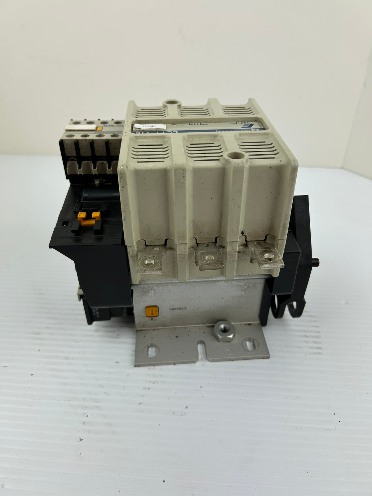 Telemecanique LC1F115 3 Pole 115A Contactor 600V 110V Coil LX1FF1106 LA1DN22
