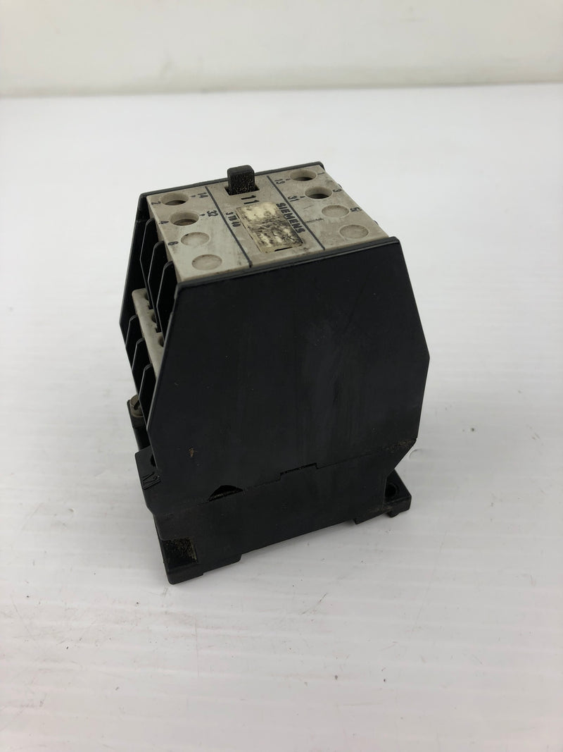 Siemens 3TB40 Contactor 12-0A