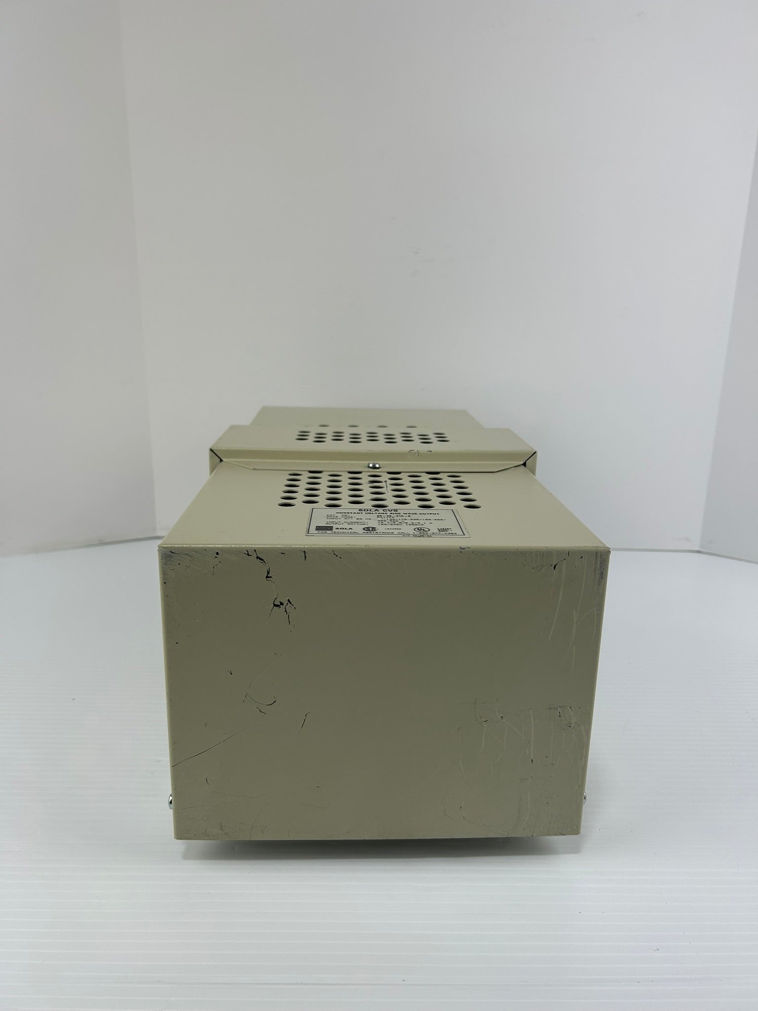 Sola CVS 23-23-210-8 Constant Voltage Sine Wave Output Transformer 1000VA