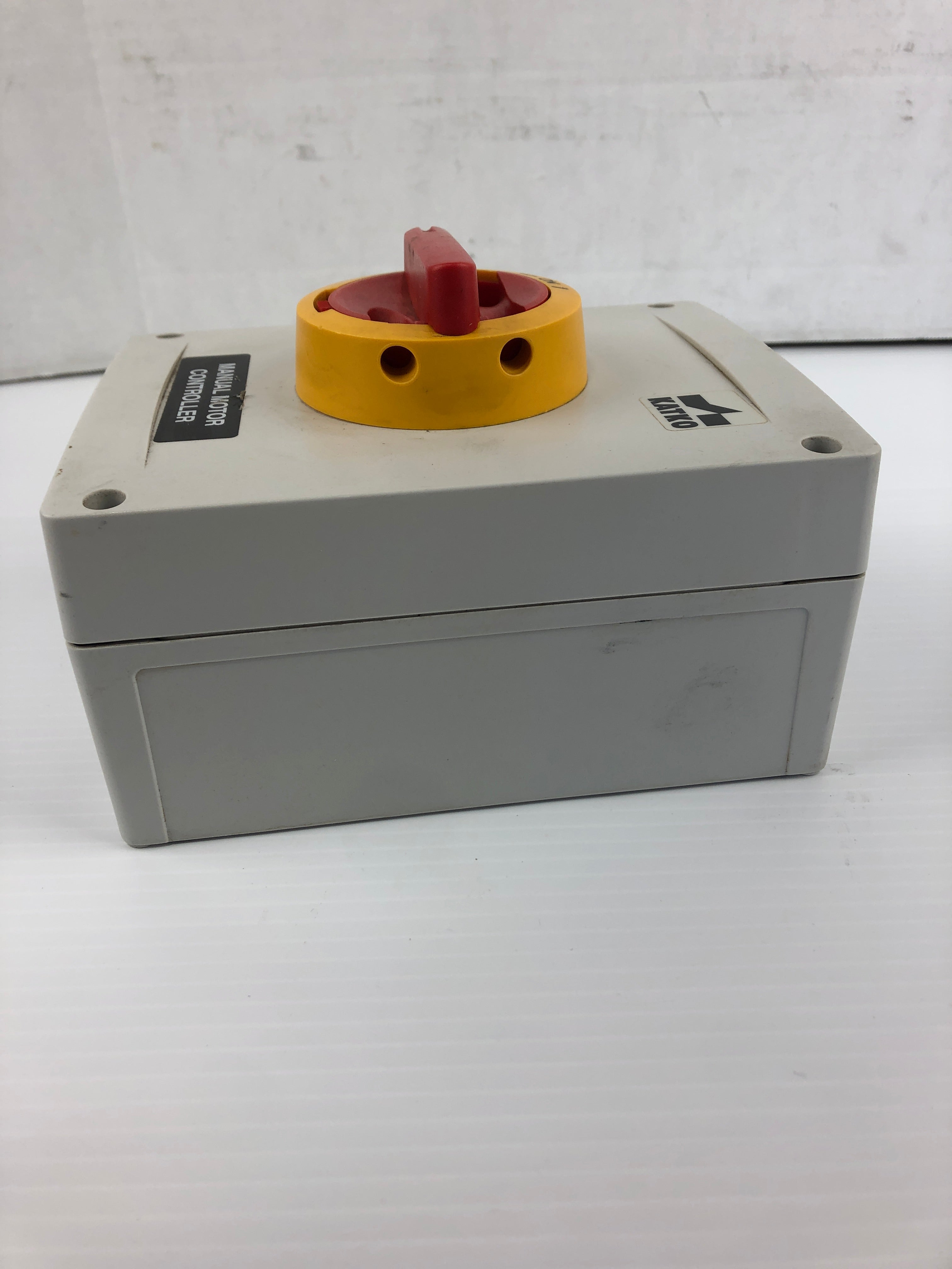 Katko KEM 340LU Y/R Manual Motor Controller Box Type 4X
