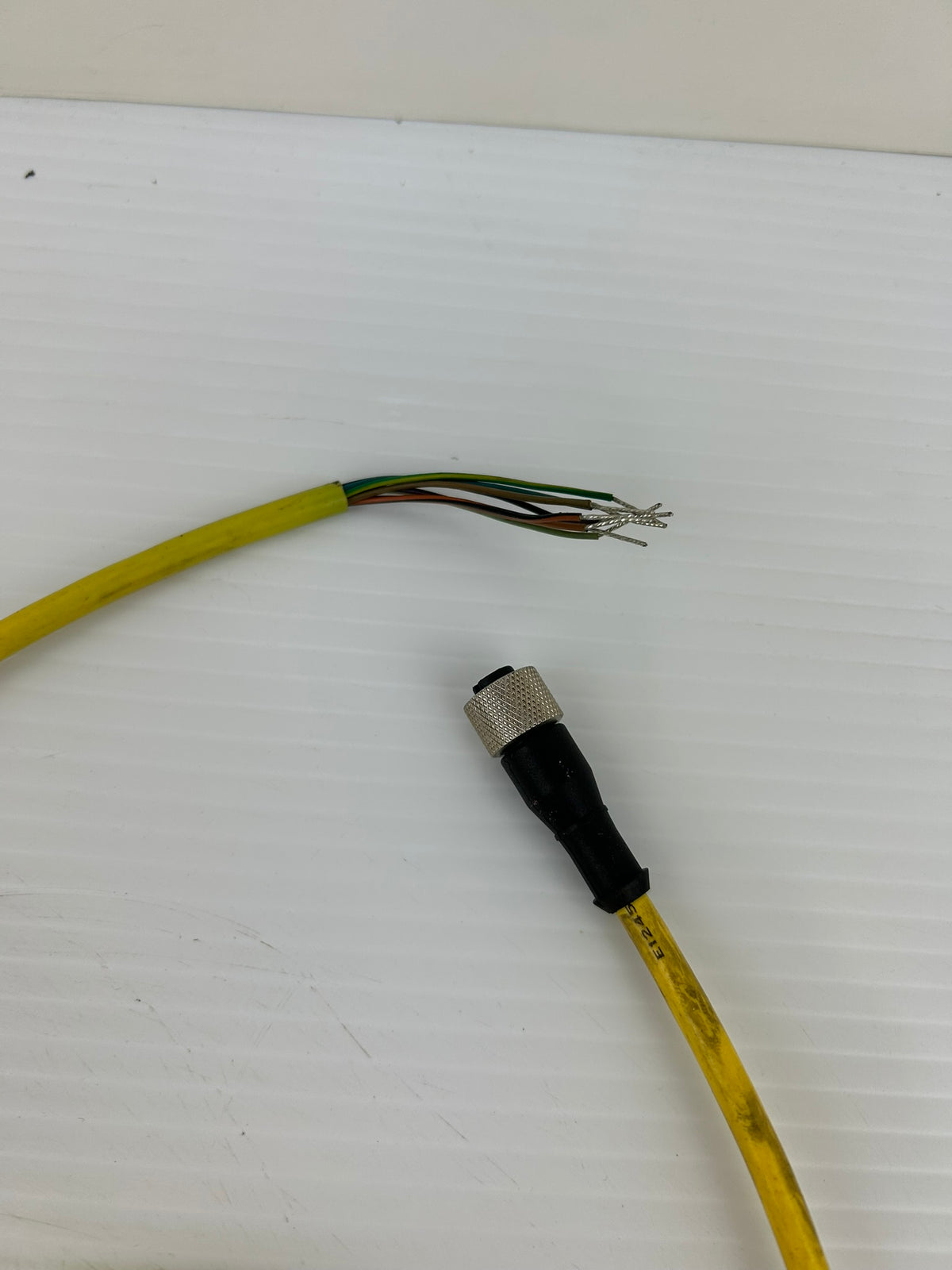 Banner Engineering QDE-825D Sensor Cable 22 AWG Yellow Connect. 8-Pin - Lot of 3