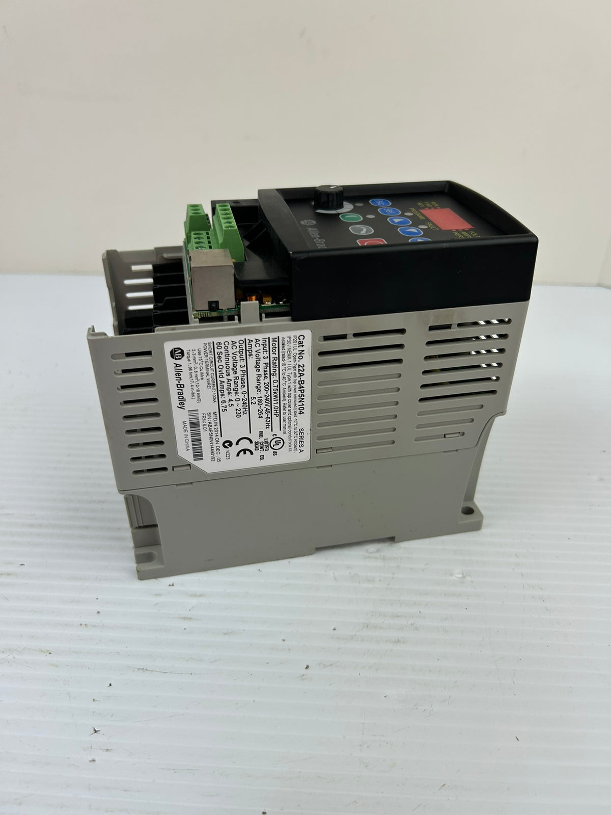Allen Bradley 22A-B4P5N104 PowerFlex 4 Drive Series A - Missing Top Cover