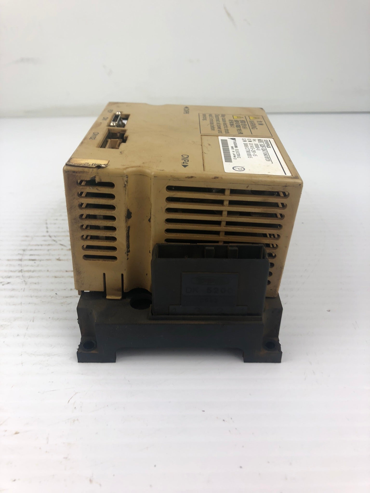 Yaskawa Servopack SGDR-SDA710A01BY29 Servopack Drive