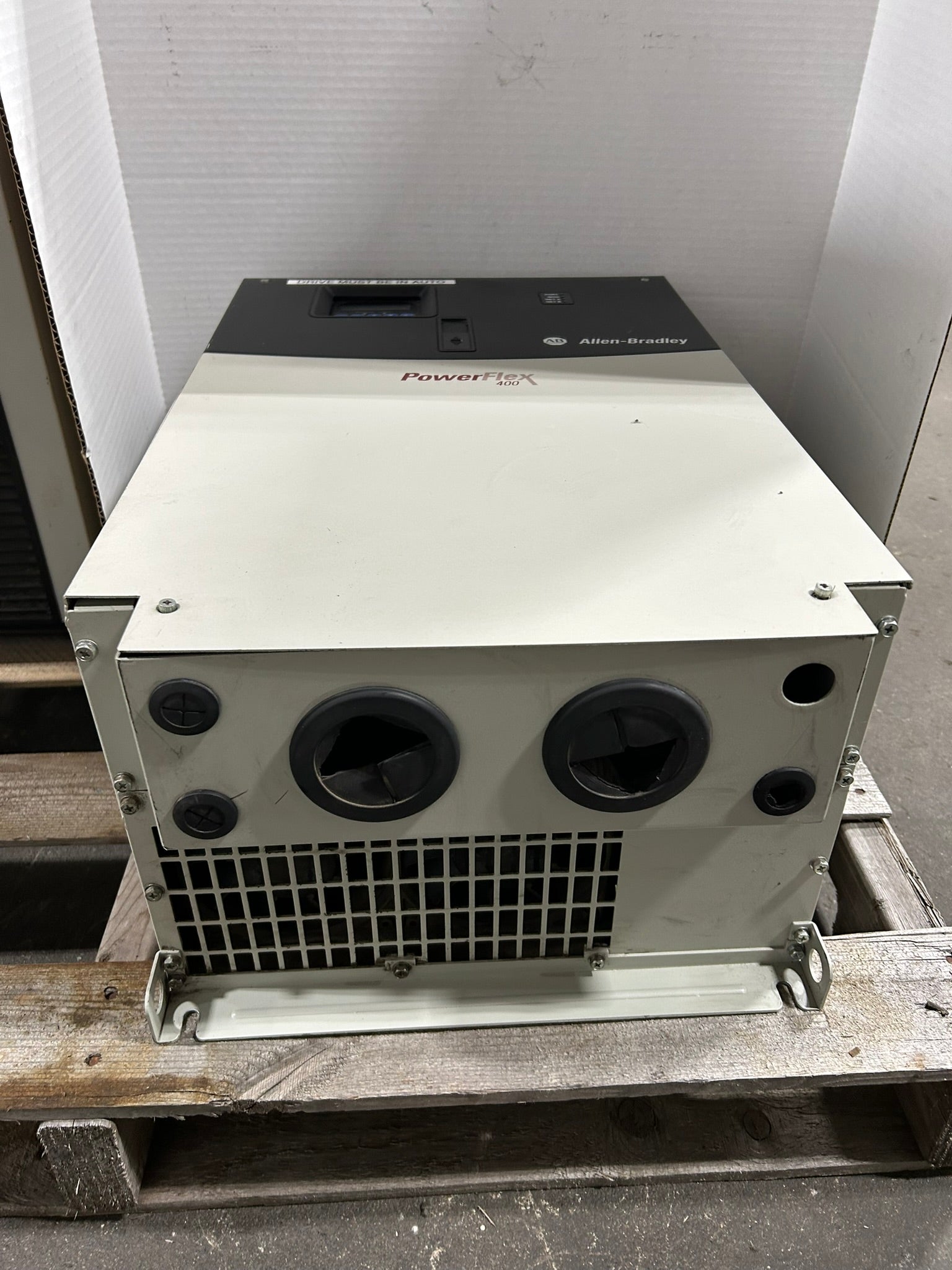 Allen-Bradley 22C-D088A103 PowerFlex 400 AC Drive Series A 60HP 45kW 3PH