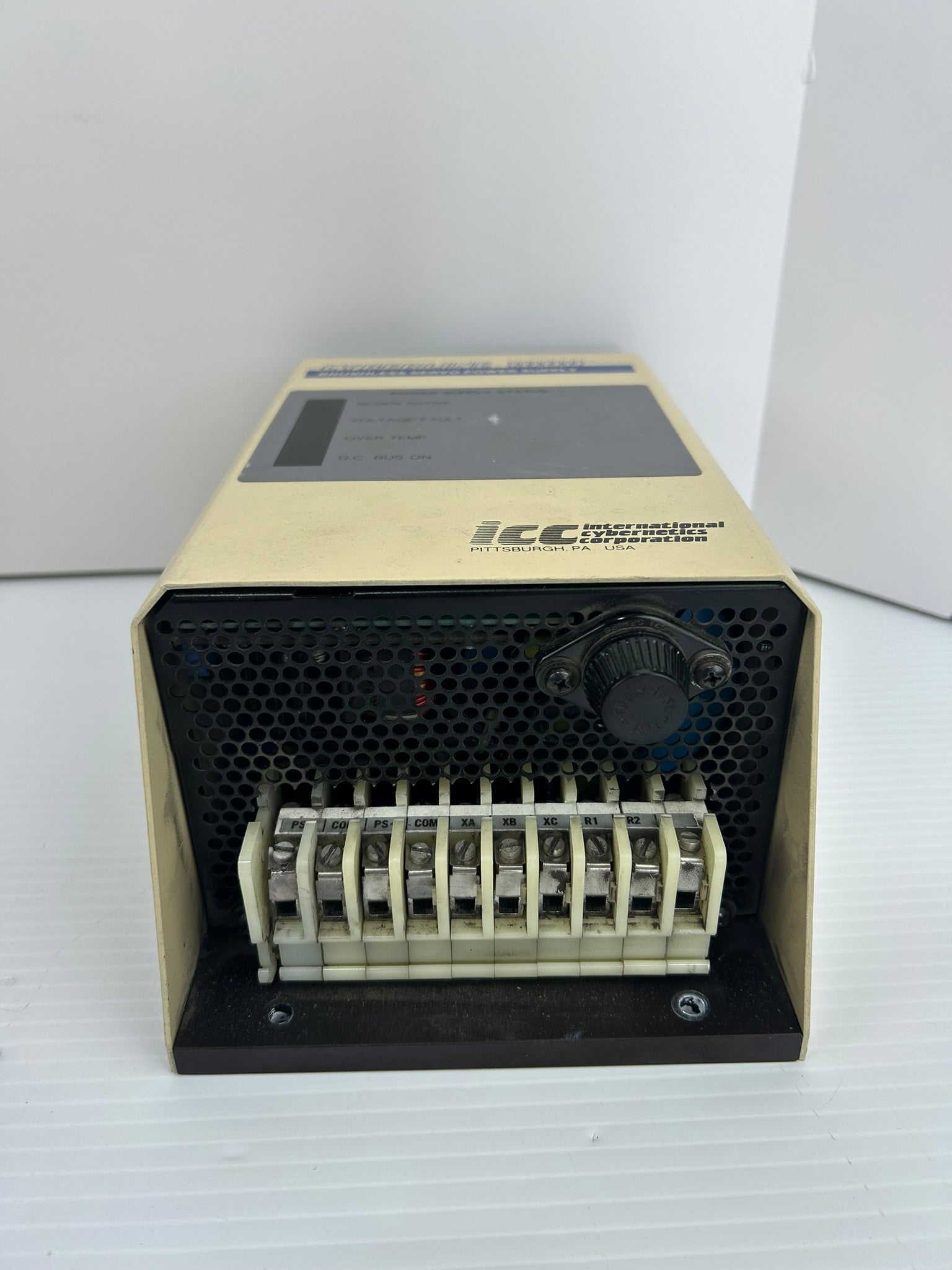 ICC Schneider Modicon 110-144 Cyberline 1000 Brushless Servo Power Supply