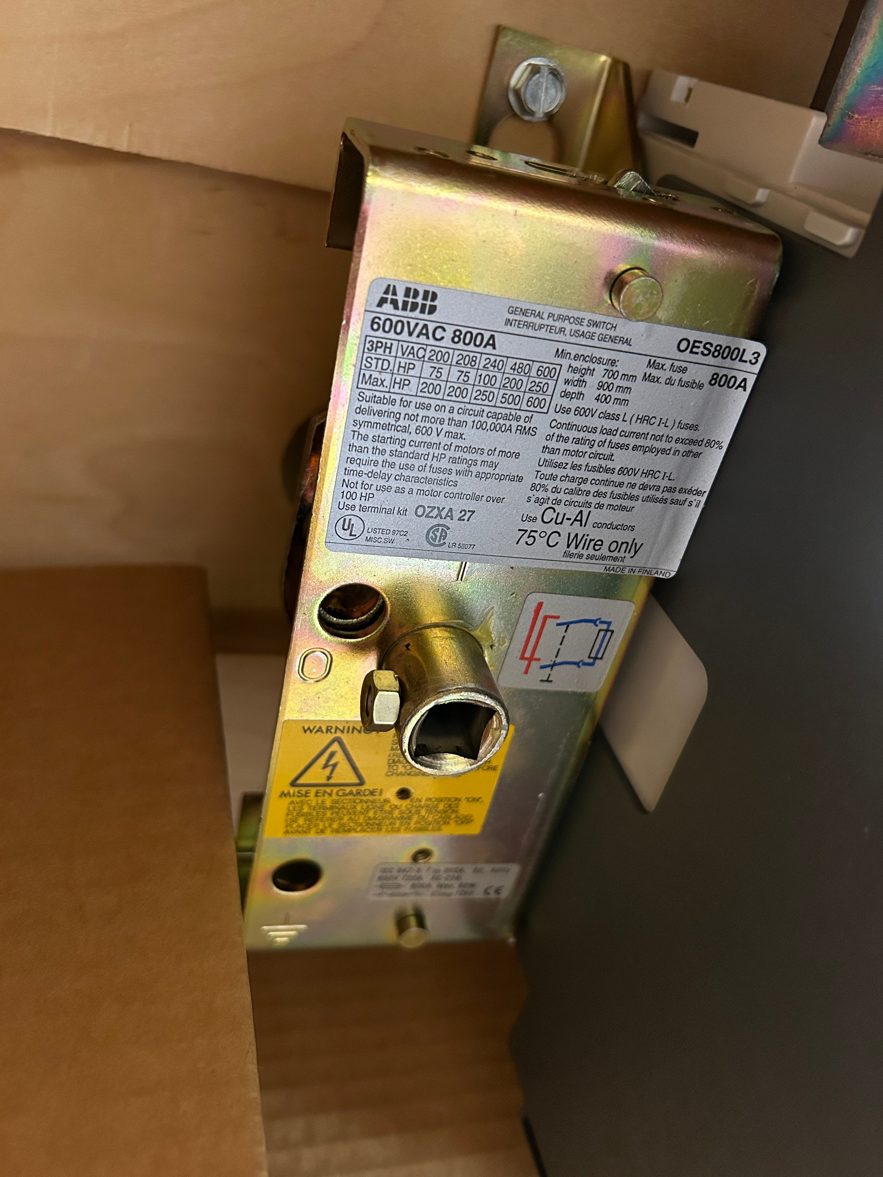 ABB OES800L3 Fusible Disconnect Switch 3P 800A 600VAC 3PH OES800L3PAB