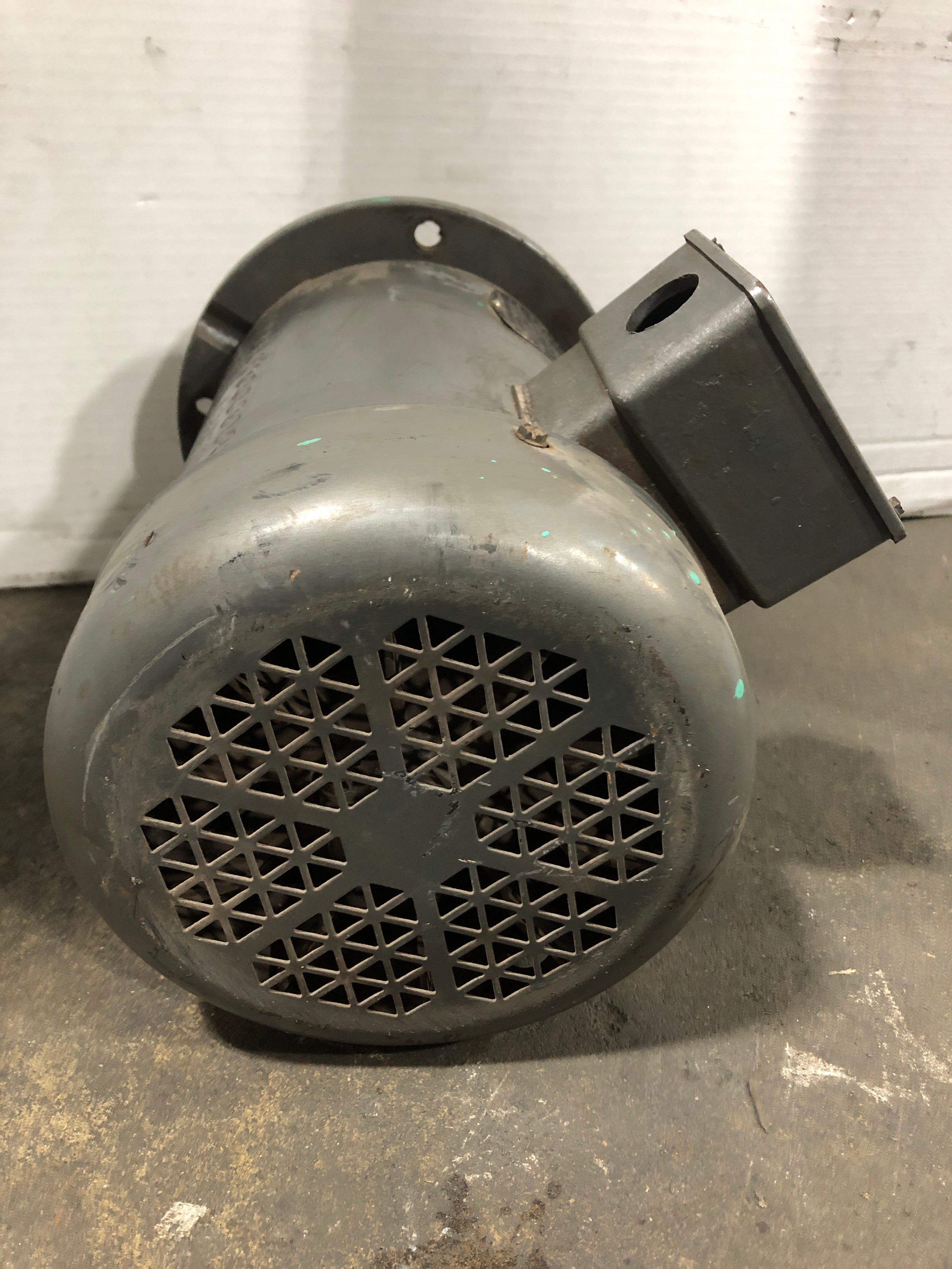 Baldor Reliance 615D Industrial Motor 38W415G1 1725 RPM 3 PH