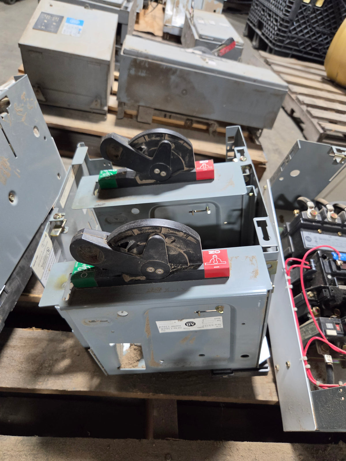 Allen Bradley 2193F-AKC MCC Bucket 50A 20A Dual Breaker Centerline 2100 No Door
