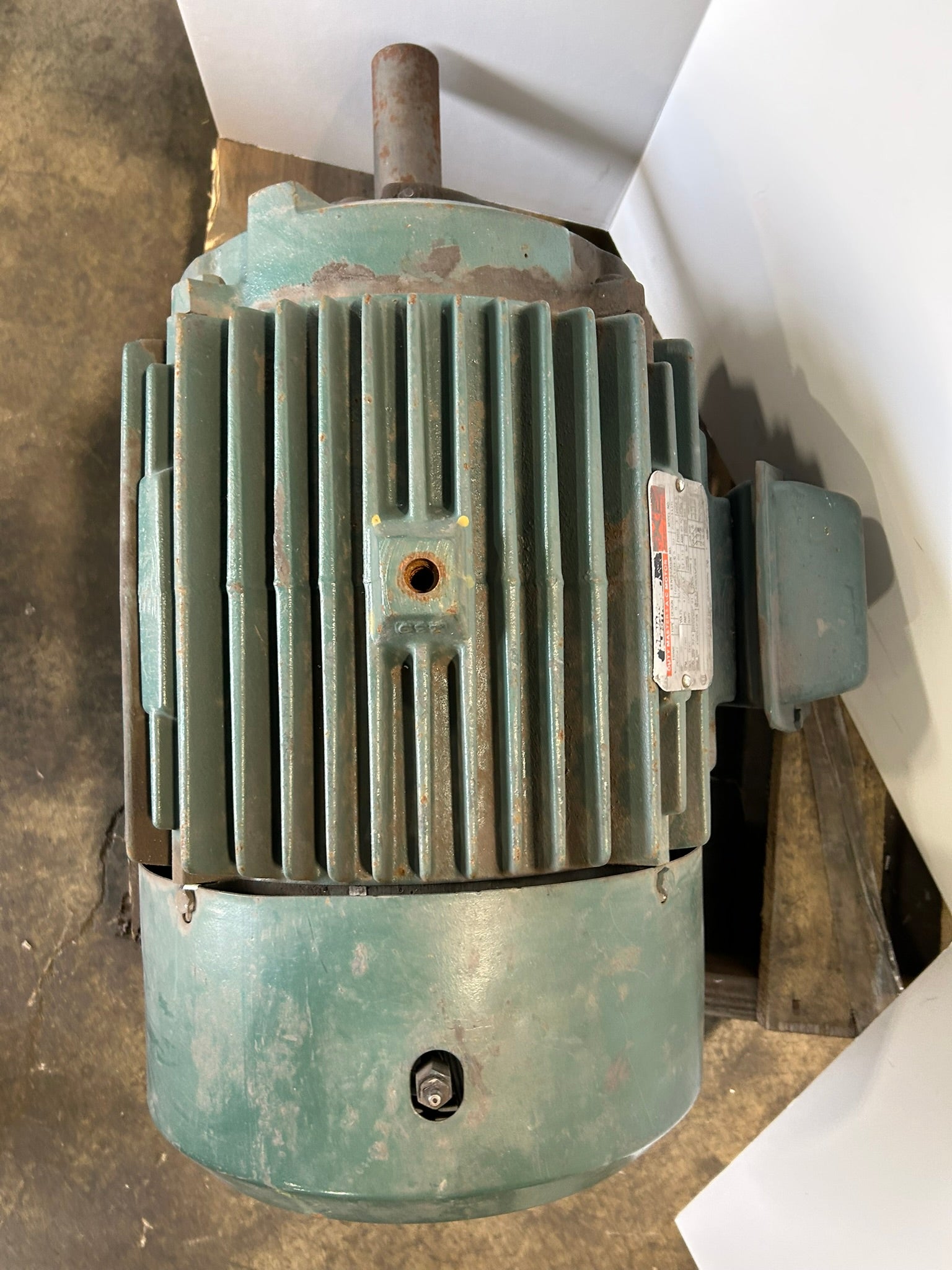 Reliance Electric P25G3331L Duty Master AC Motor 20 HP 3 Phase 1760 RPM 256T