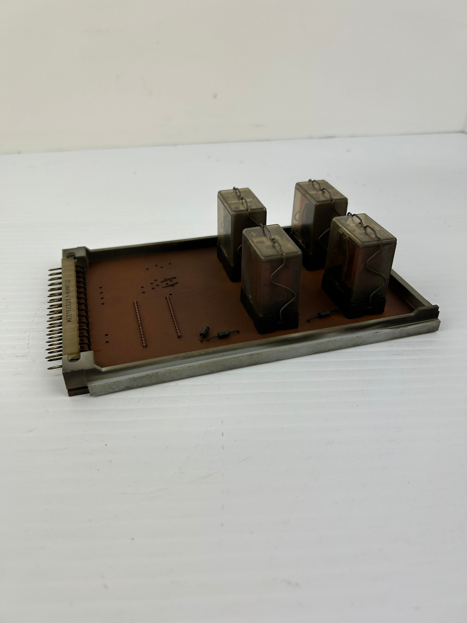 Barmag Electronic E32/00 Circuit Board with 4 Relays E3200