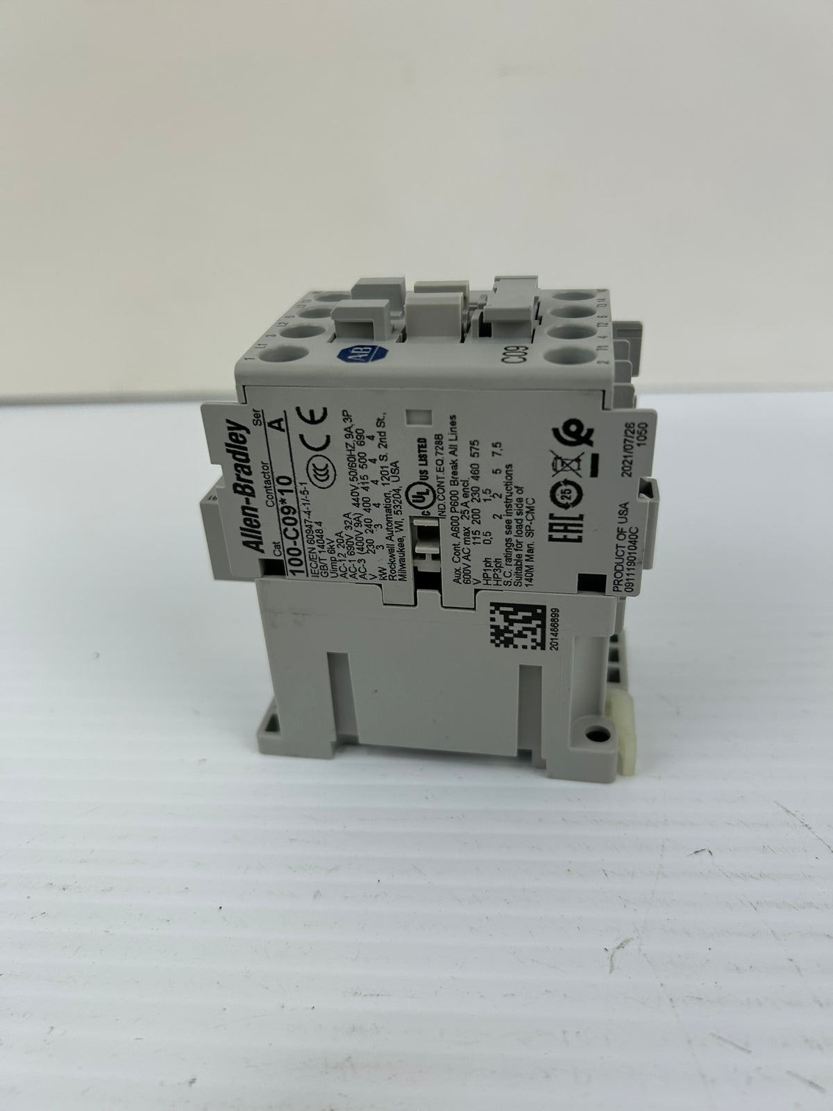 Allen-Bradley 100-C09J10 Series A Contactor 24V 60Hz 3 Pole 9A 1NO Bulletin 100