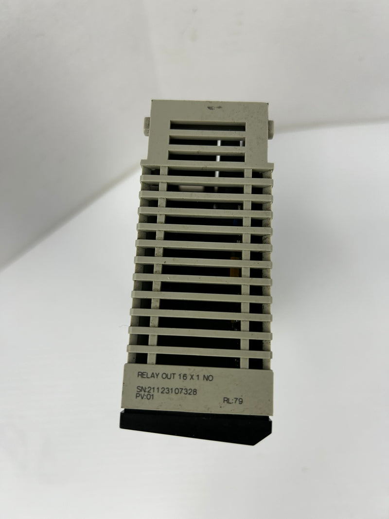 Schneider Electric 140DRA84000 Relay Output Module DOM 1231