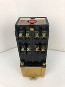 Allen-Bradley 700-PK400A1 AC Relay Type:PK Ser.B With 700-PB40 Auxiliary Contact