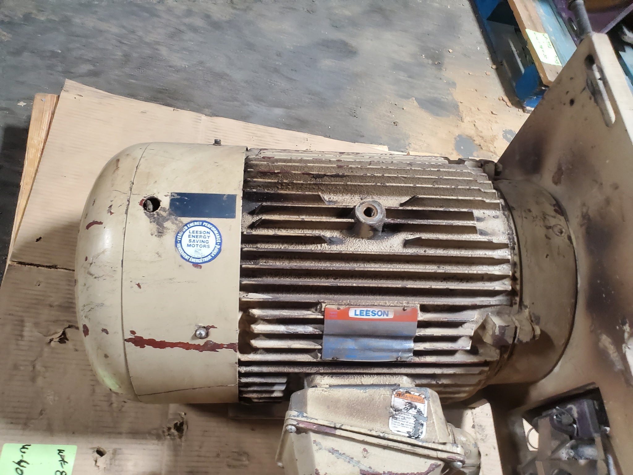 Leeson G-150085-60 Motor 60HP 1770 RPM 3PH 326TC with Belt Drive Clutch Assembly
