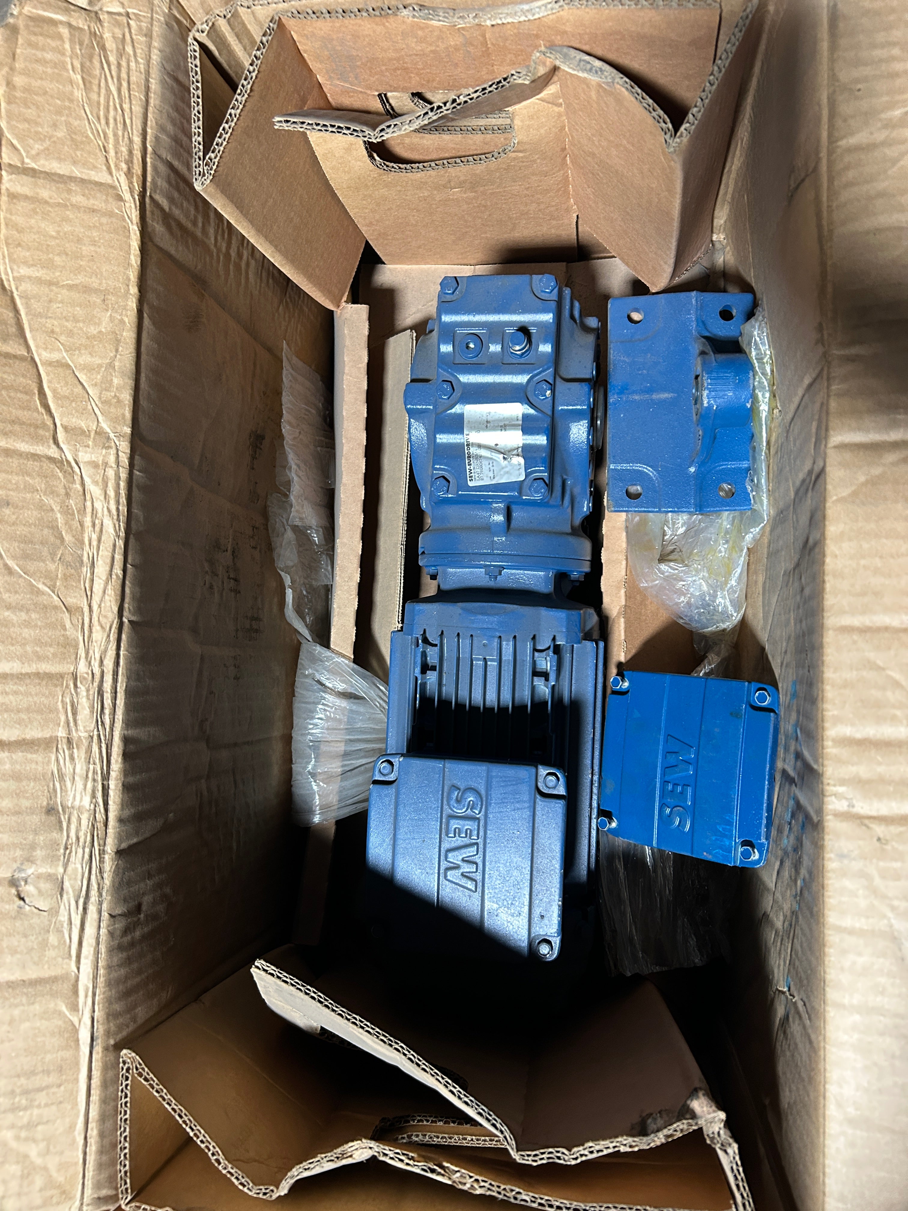 SEW Eurodrive SA47 DRN80M4 Gearmotor