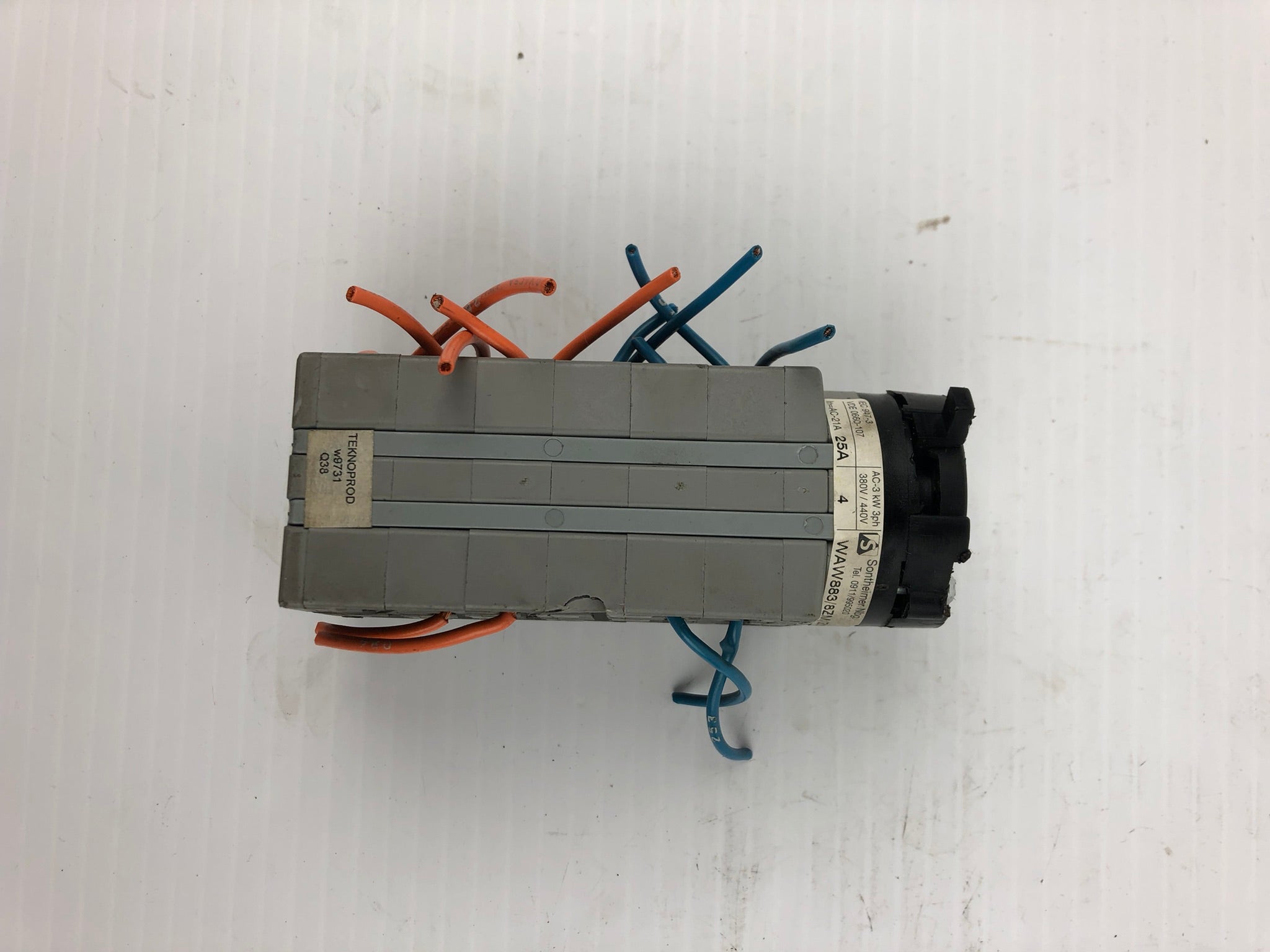 Sontheimer Nbg. WAW883/8ZM/Z32SF/X99 FF Keyed Selector Cam Switch (No Key)