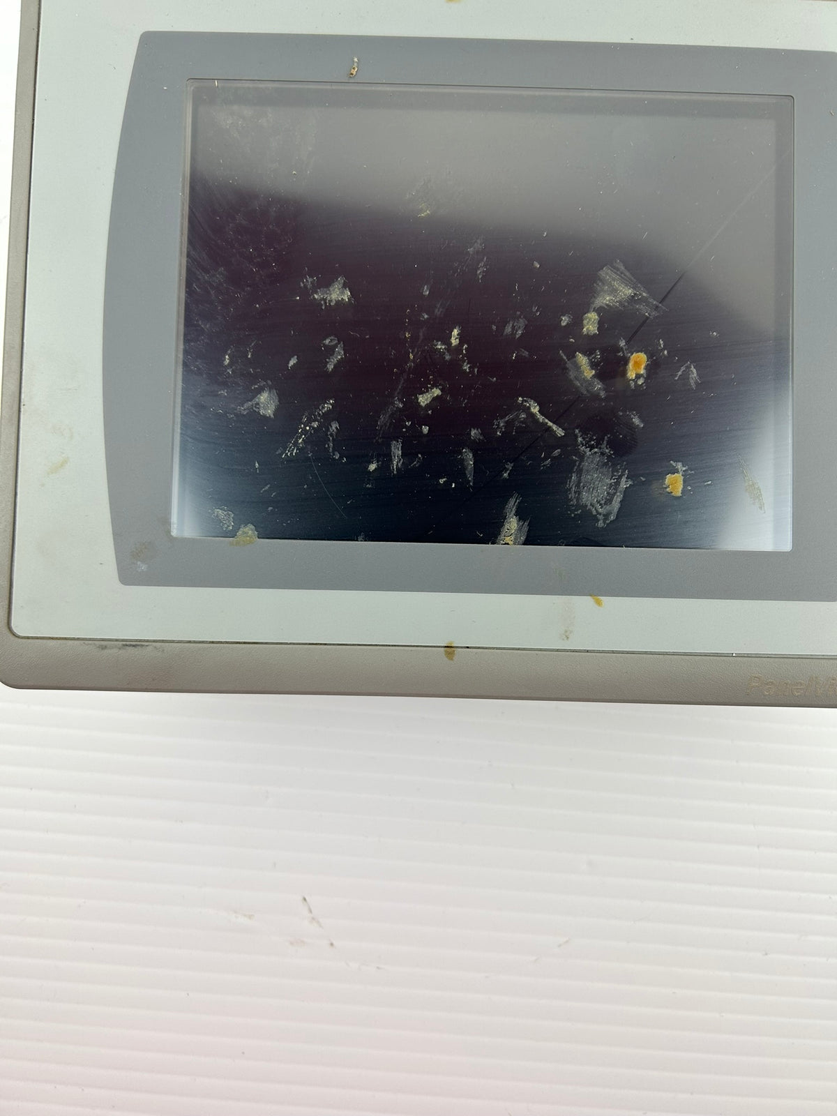 Allen-Bradley PanelView Plus 7 7" HMI Screen 2711P-T7C21D8S Series C 24VDC