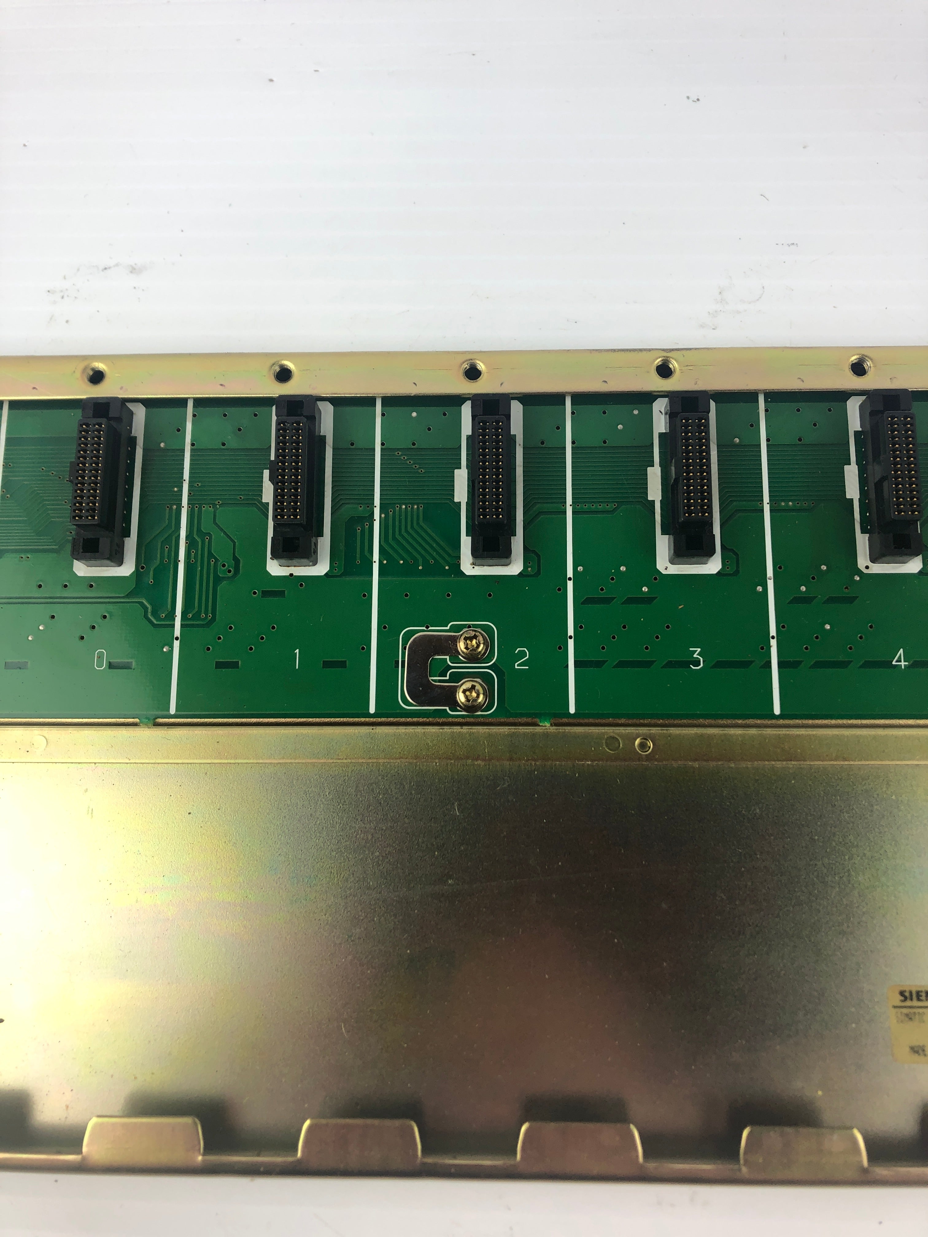 Siemens Simatic U-08B 10-Slot PLC Rack