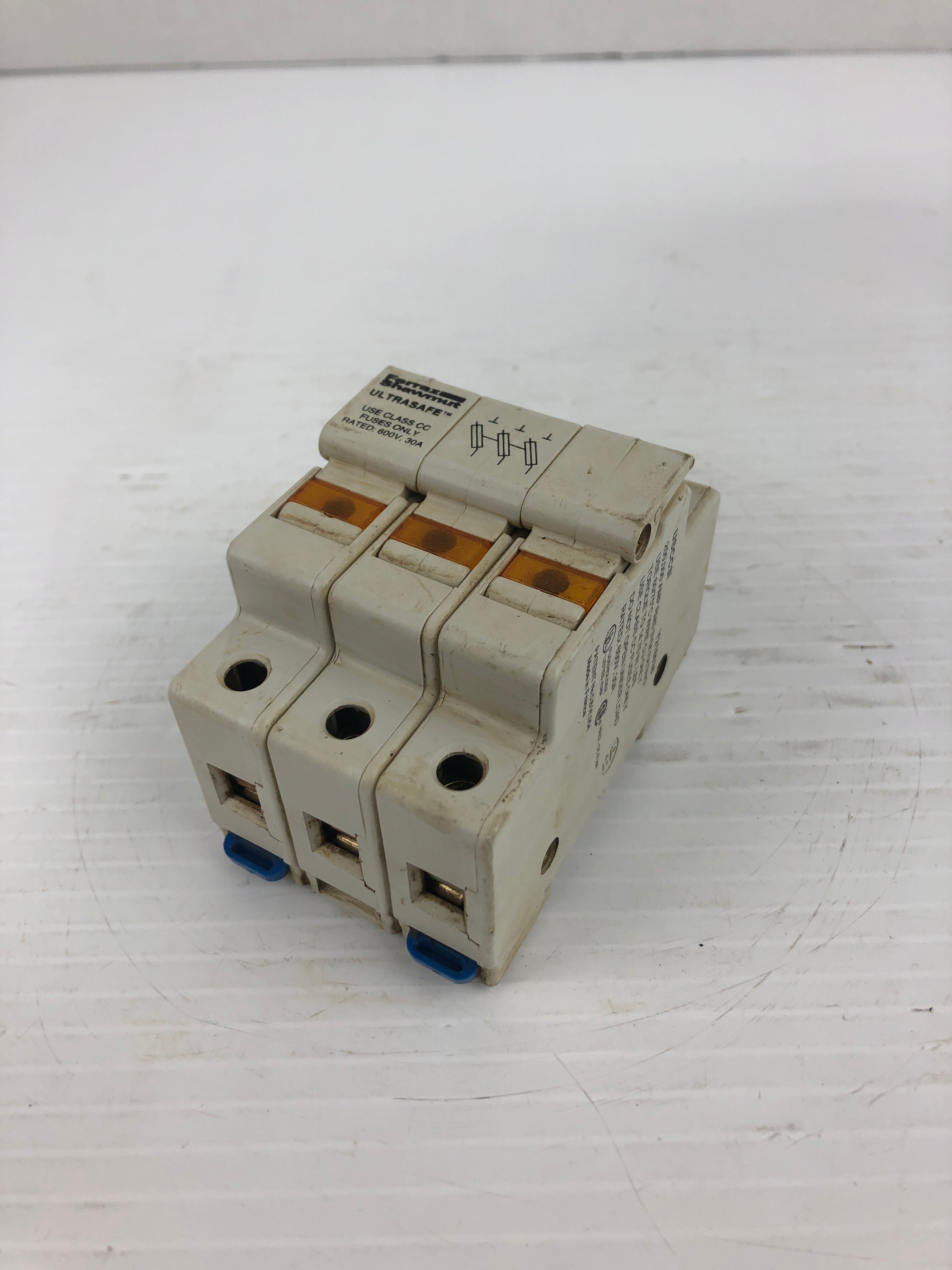 Ferraz Shawmut Ultrasafe USCC3I 3P Fuse Holder 600V 30A