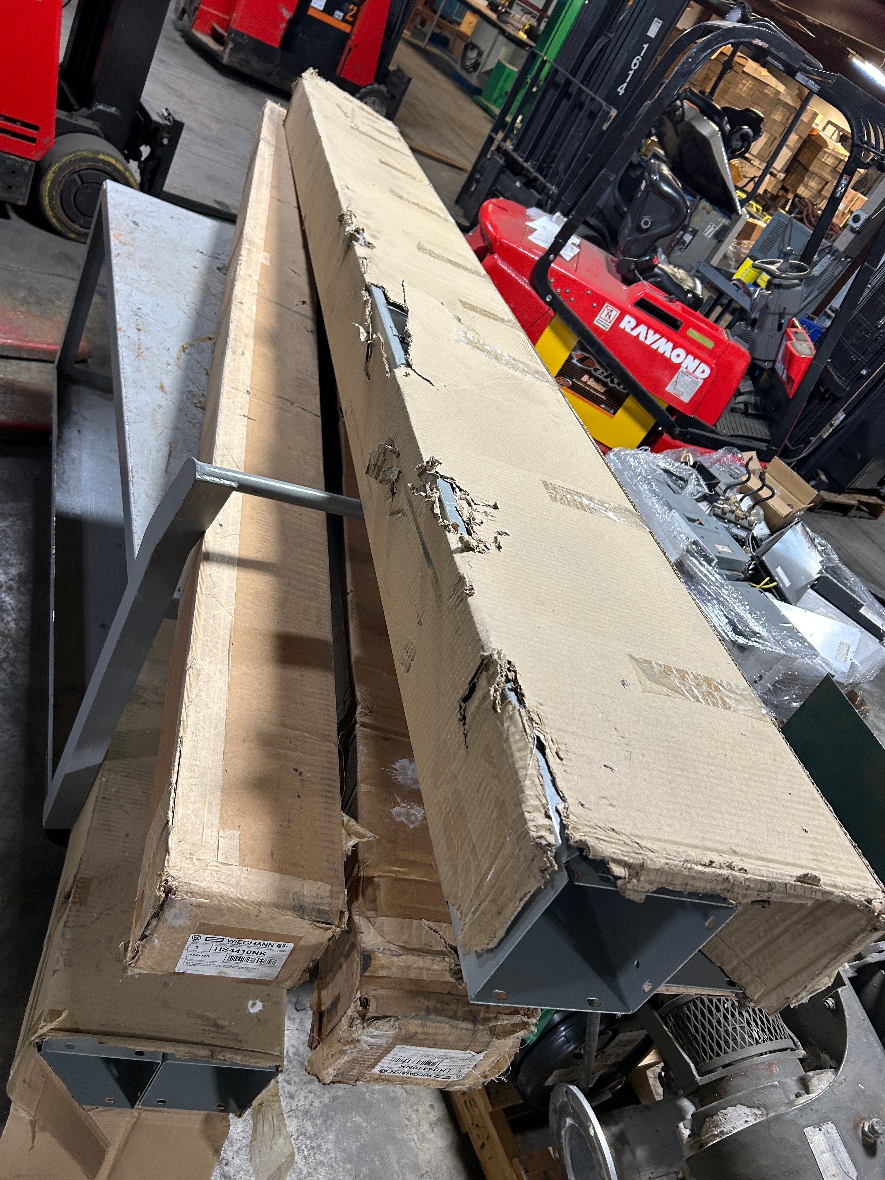 Hubbell Wiegmann HS6610NK Straight Section Electrical Wireway Bus Duct 6x6x120"