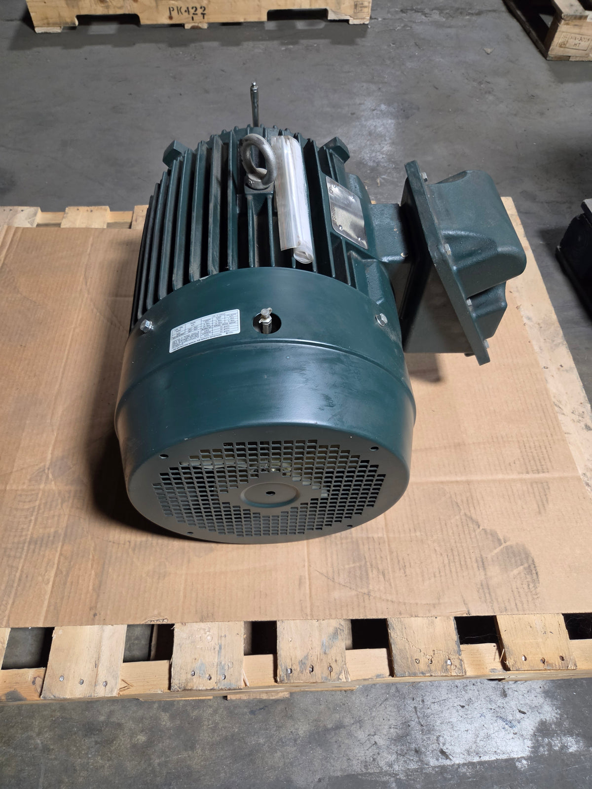 Toshiba 0254SDSR41A-P 25HP 3PH AC Motor 230/460V 1770 RPM Severe Duty 284T