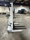 Crown 15BT Electric Pallet Jack Tugger Lift 1400 Lb. Capacity 12V 1980 15BT-110