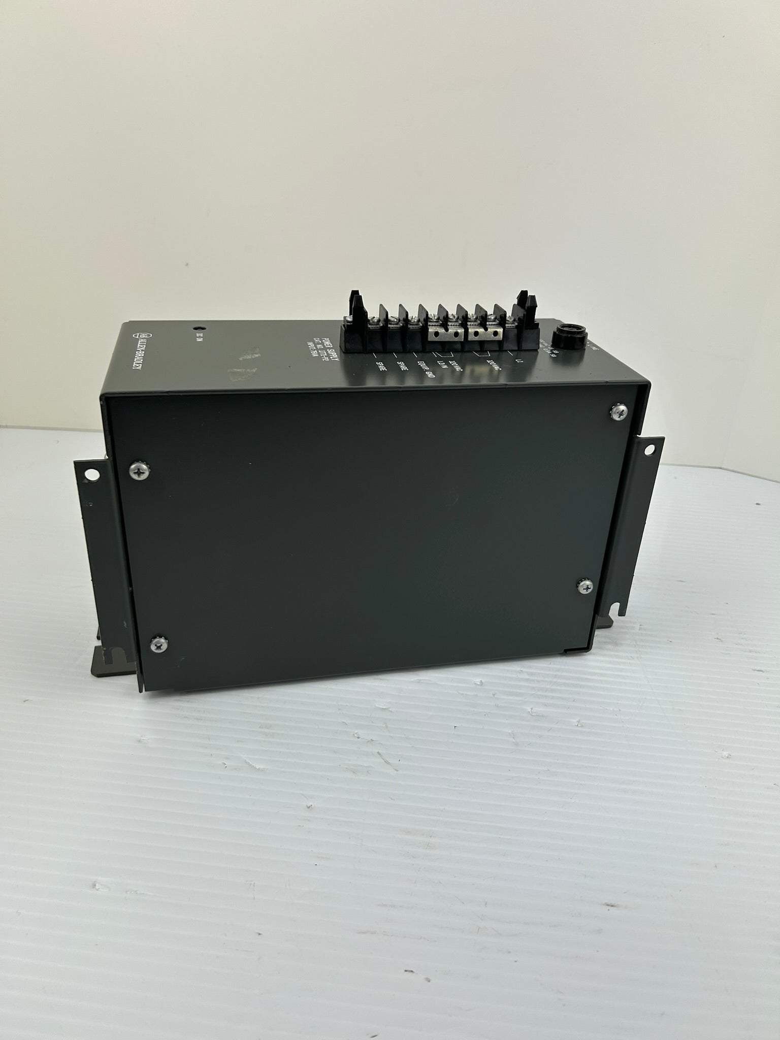 Allen Bradley 1771-P2 Power Supply Series B Input 75VA