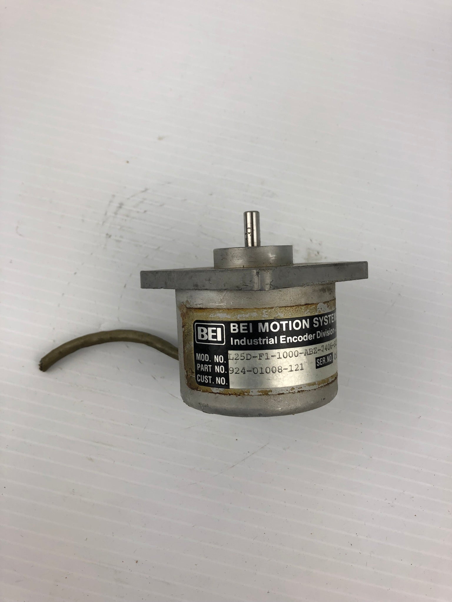 BEI Motion Systems L25D-F1-1000-ABZ-7406-SC108 Encoder 924-01008-121