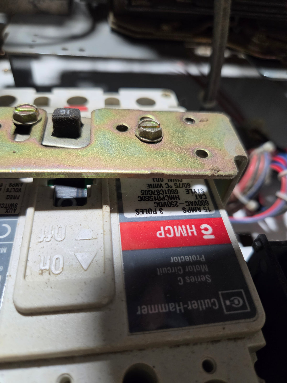 Allen-Bradley 2107B MCC Bucket Size 1 FVR 15A Breaker 3HP 3PH 480V - No Door