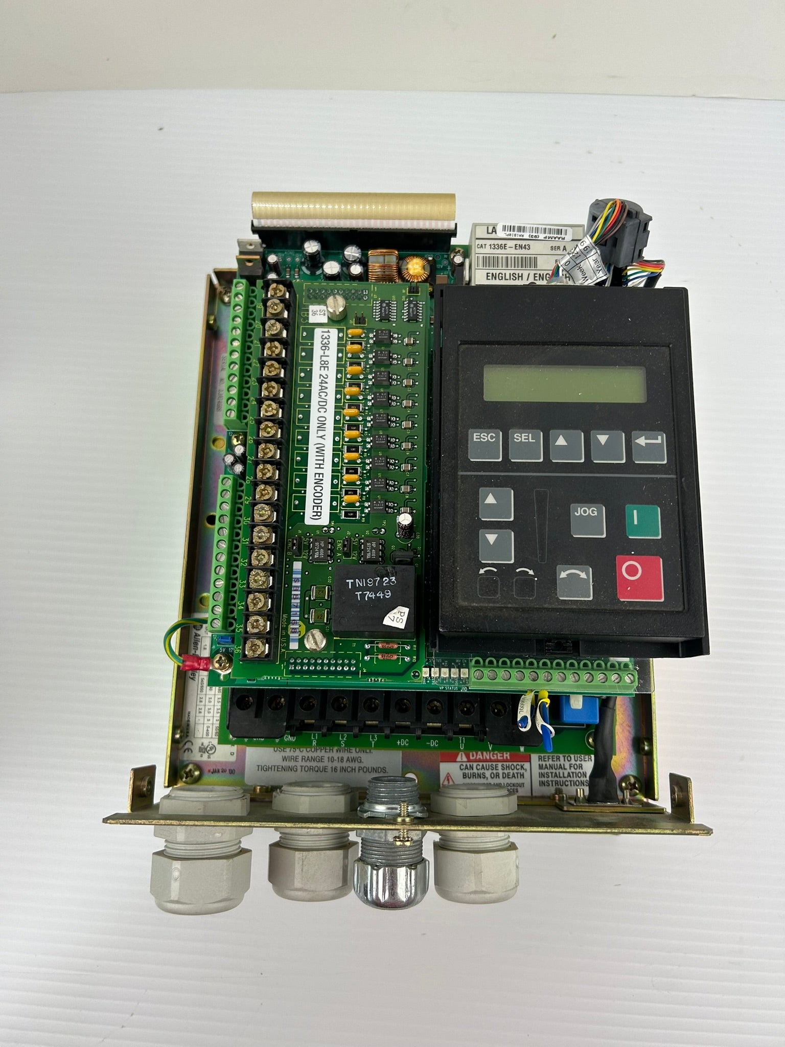 Allen-Bradley 1336E-BRF15-AN-EN Drive Series D 2.4/2.8kVA 3PH 0-460V