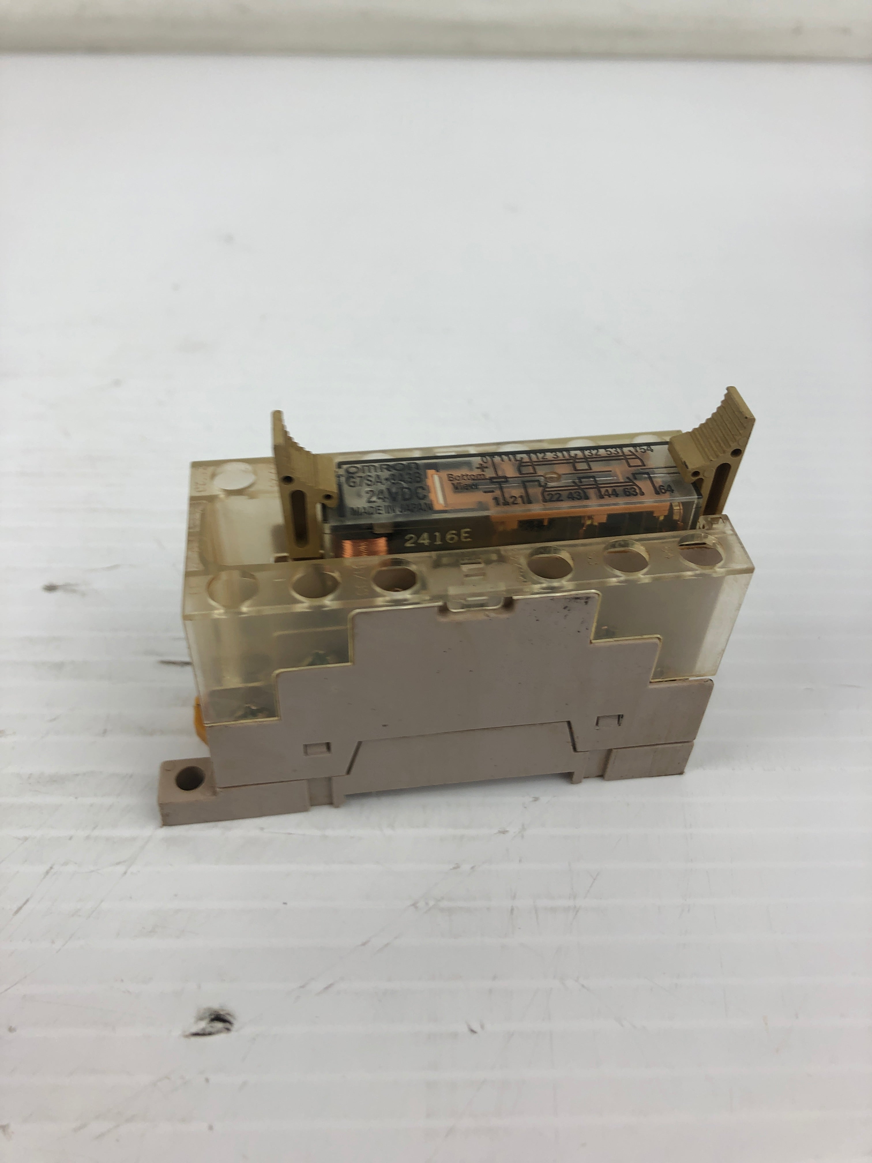 Omron G7SA-3A3B General Purpose Relay 24VDC with Base P7SA-14F-ND 14Y5EH