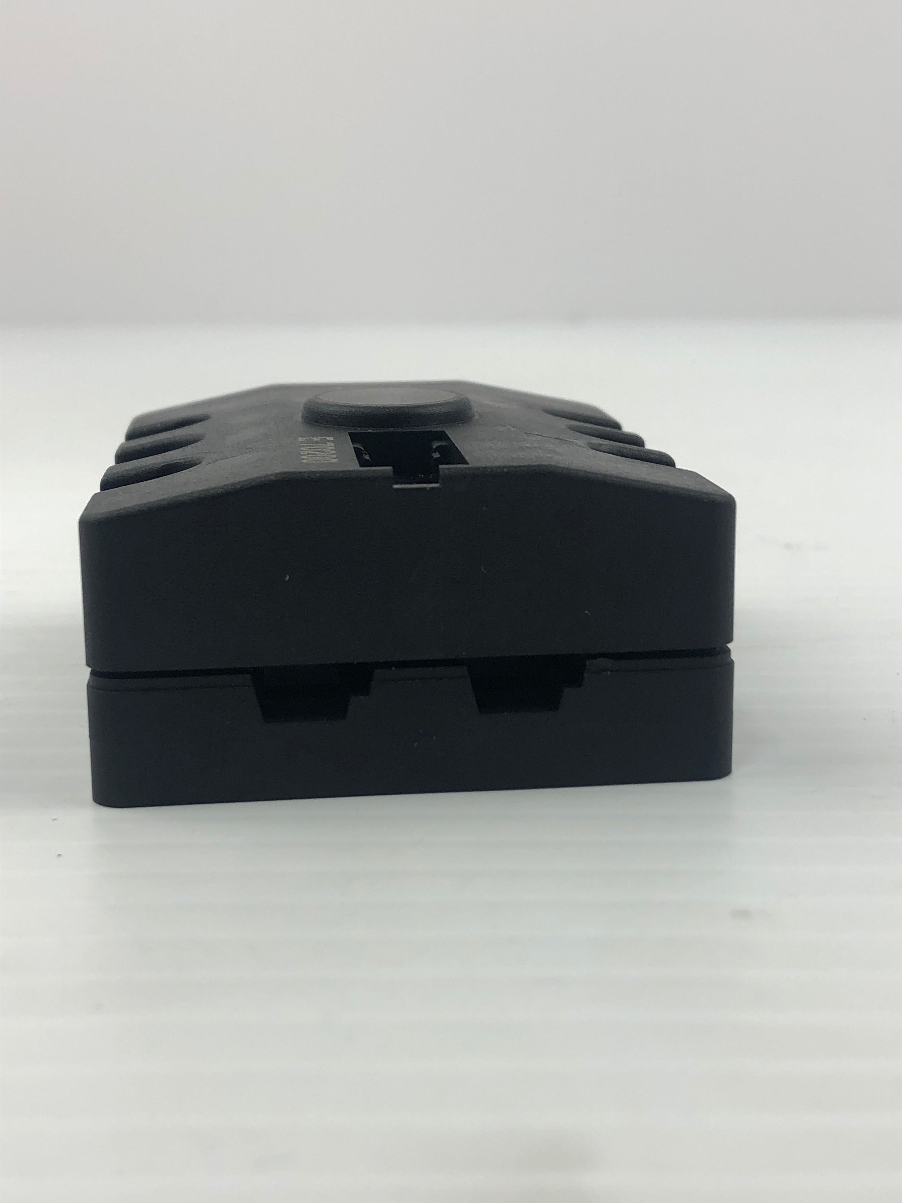IFM E70200 Flat Cable Splitter M8309-01